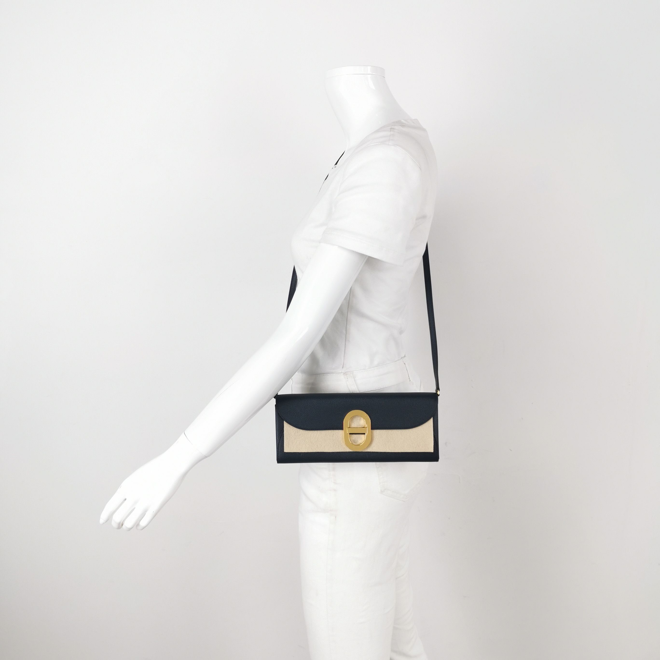 Hermes Hermes Women os Shoulder Bags Size ONE SIZE - 2 Thumbnail