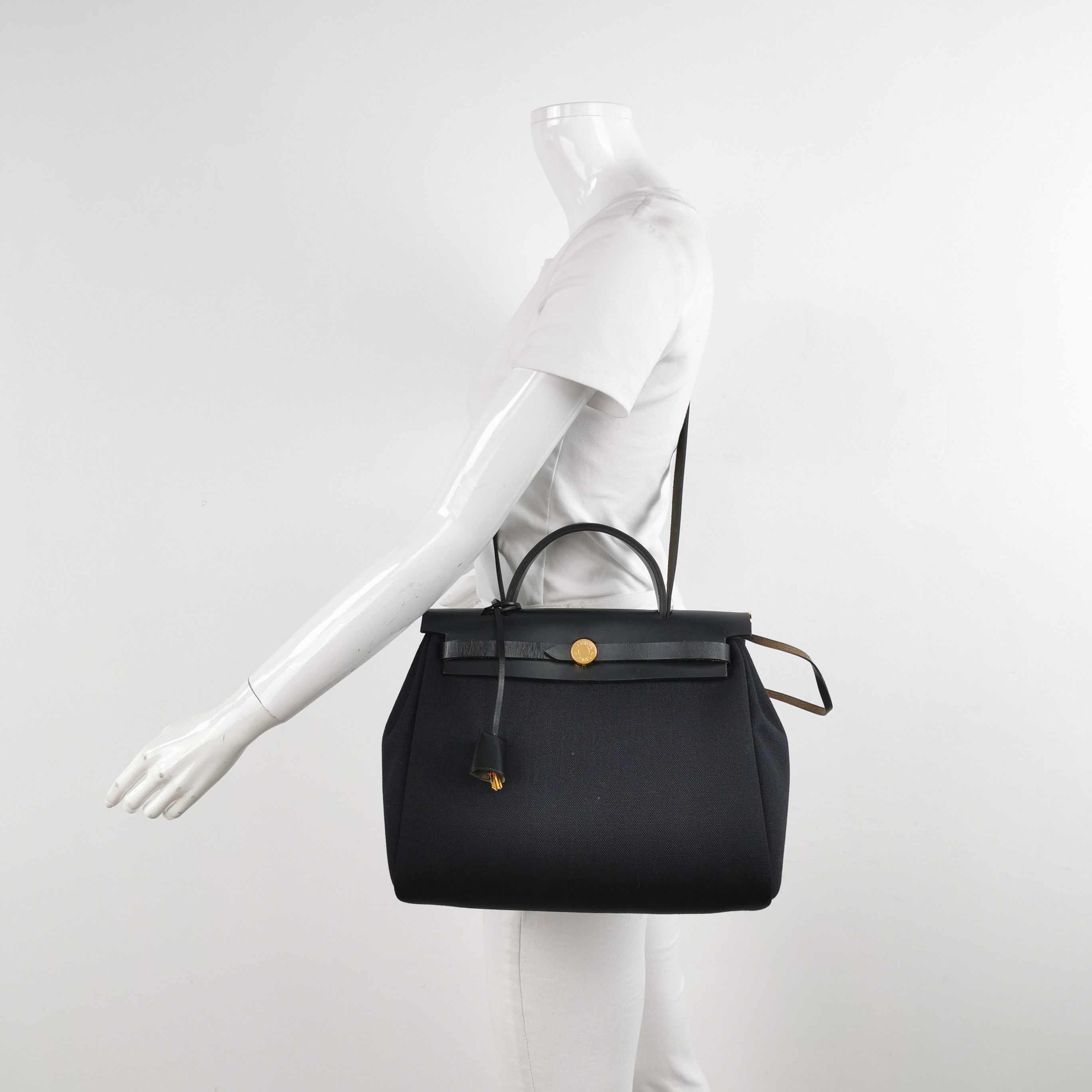Hermes Hermes Women os Shoulder Bags Size ONE SIZE - 2 Thumbnail