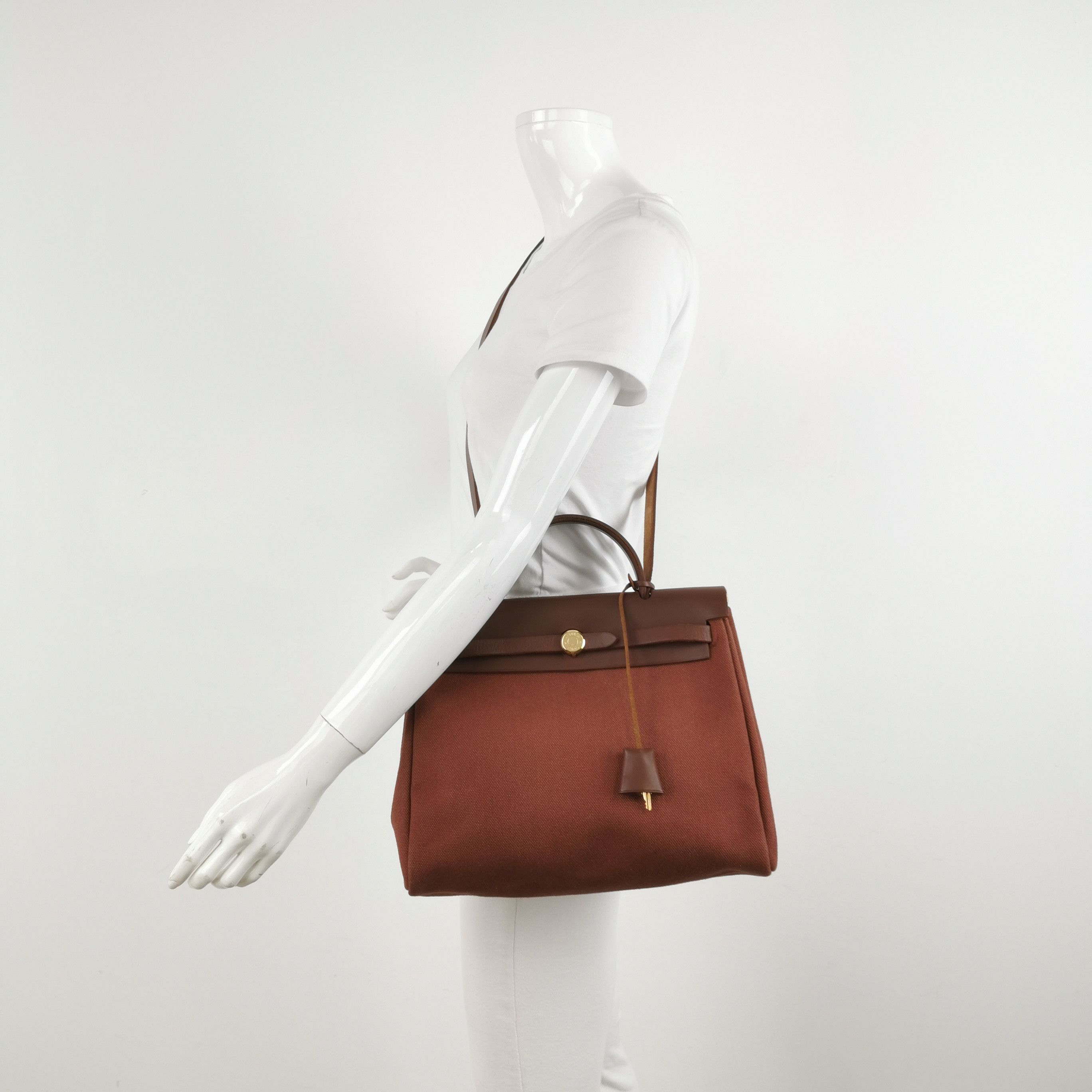 Hermes Hermes Women os Shoulder Bags Size ONE SIZE - 2 Thumbnail