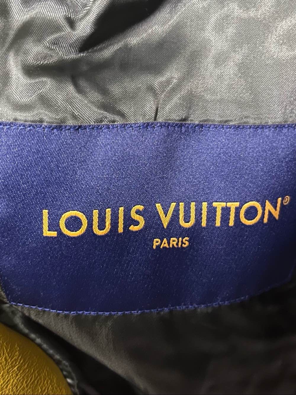Louis Vuitton Louis Vuitton Logo Varsity Jacket Size 48 Size US M / EU 48-50 / 2 - 3 Thumbnail