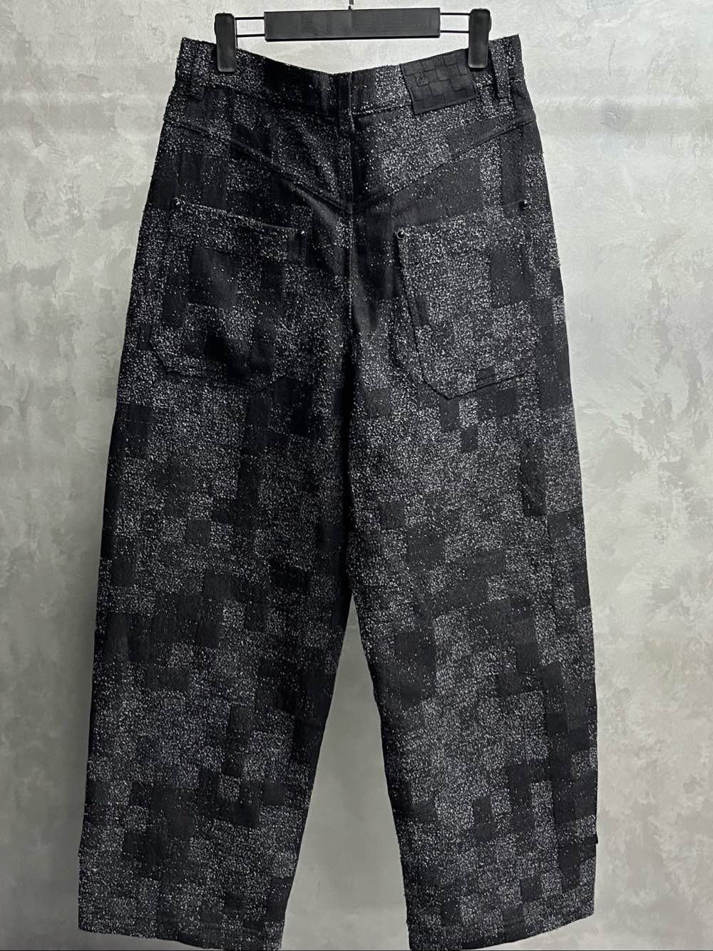 Louis Vuitton Louis Vuitton Damier Pixel Casual Pants Size 31 Size US 31 - 2 Thumbnail