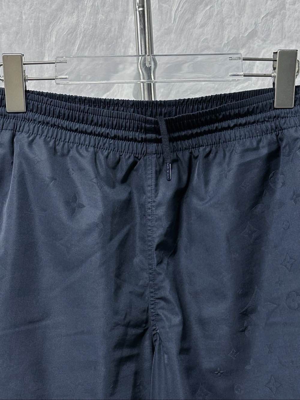 Louis Vuitton Louis Vuitton Monogram Shorts Size XL Size US 36 / EU 52 - 8 Thumbnail