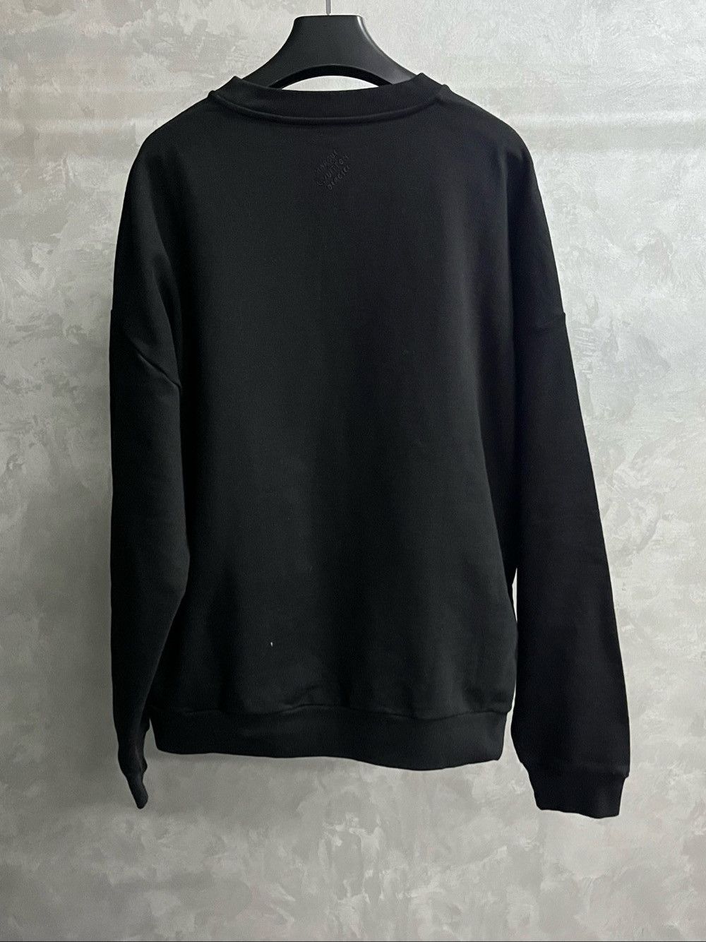 Louis Vuitton Louis Vuitton Studded Logo Sweatshirt Size XXL Size US XXL / EU 58 / 5 - 2 Thumbnail
