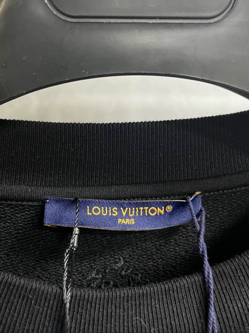 Louis Vuitton Louis Vuitton Studded Logo Sweatshirt Size XXL Size US XXL / EU 58 / 5 - 3 Thumbnail