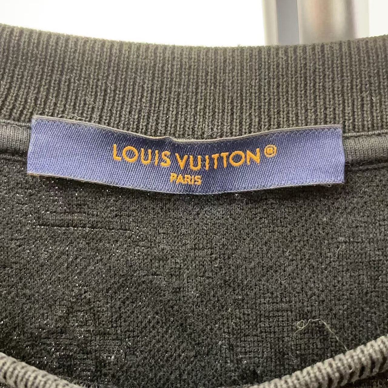 Louis Vuitton Louis Vuitton Monogram Pocket T-Shirt Black M Size US M / EU 48-50 / 2 - 3 Thumbnail