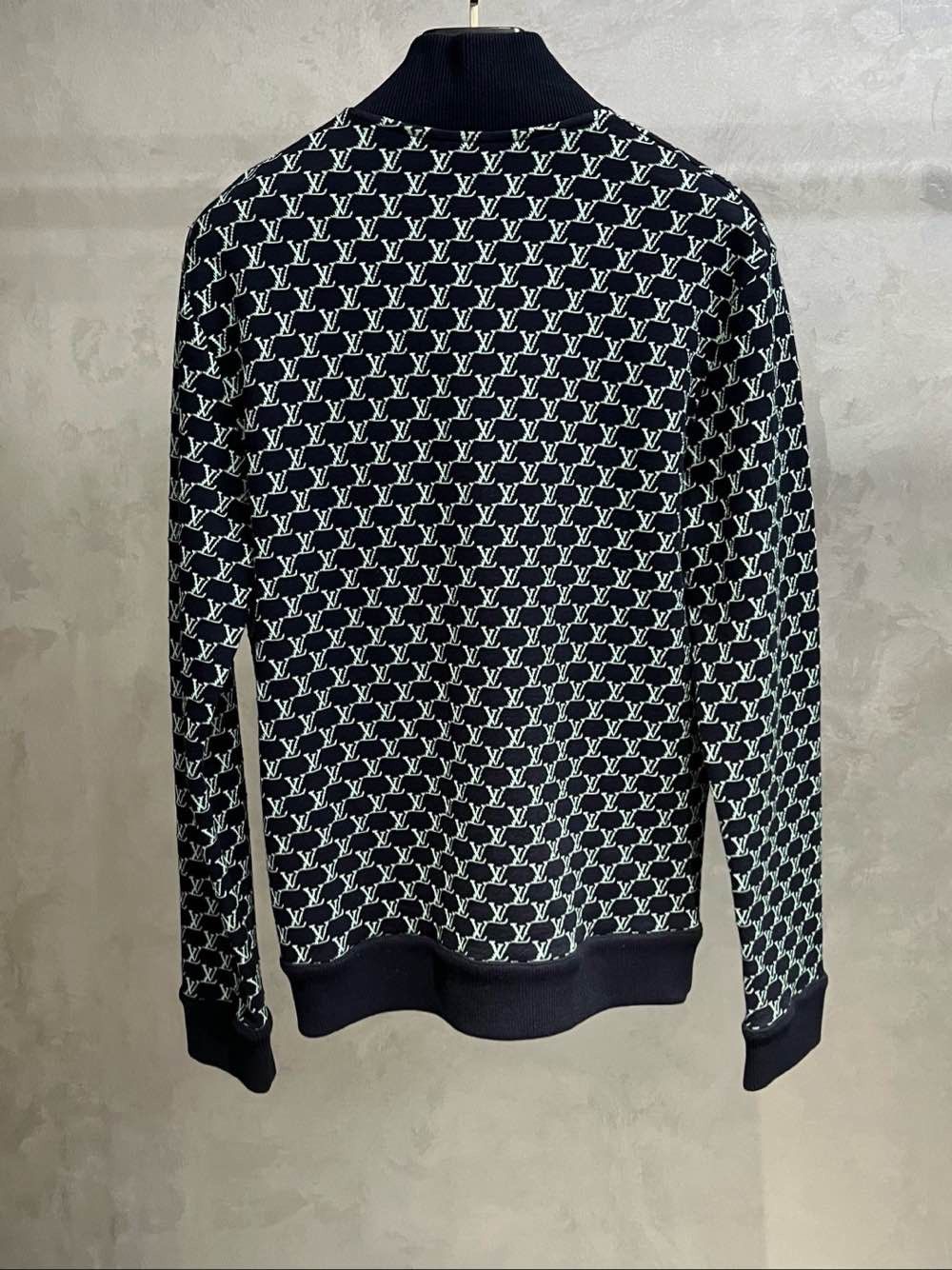 Louis Vuitton Louis Vuitton Monogram Zip Up Knit Jacket Size M Size US M / EU 48-50 / 2 - 2 Thumbnail