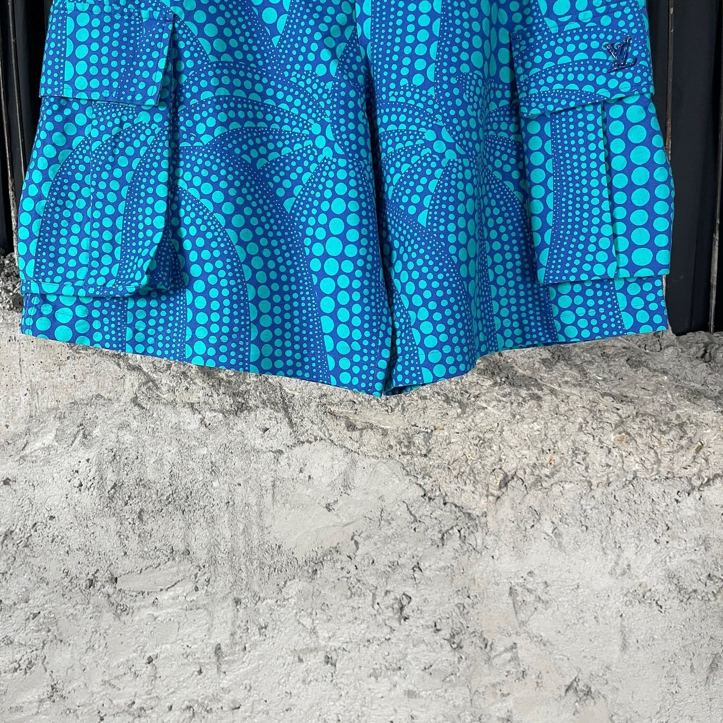 Louis Vuitton Louis Vuitton x Yayoi Kusama Polka Dot Shorts Size M Size US 32 / EU 48 - 5 Thumbnail