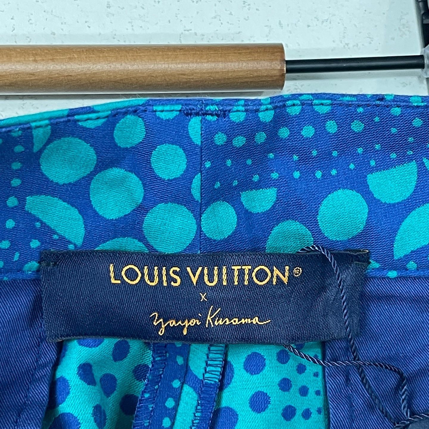 Louis Vuitton Louis Vuitton x Yayoi Kusama Polka Dot Shorts Size M Size US 32 / EU 48 - 3 Thumbnail