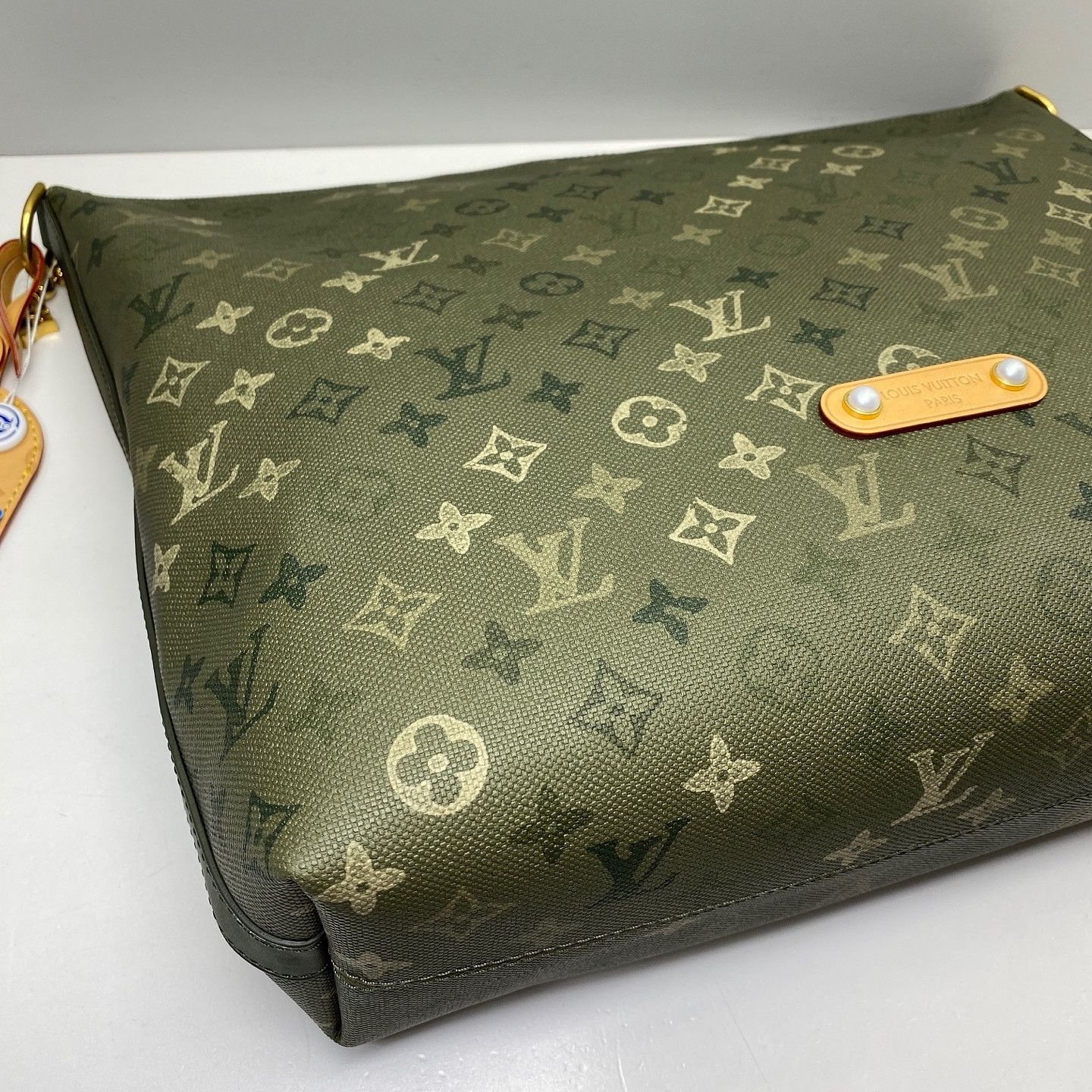 Louis Vuitton Louis Vuitton Monogram Vagabond Hobo Bag One Size Size ONE SIZE - 7 Thumbnail