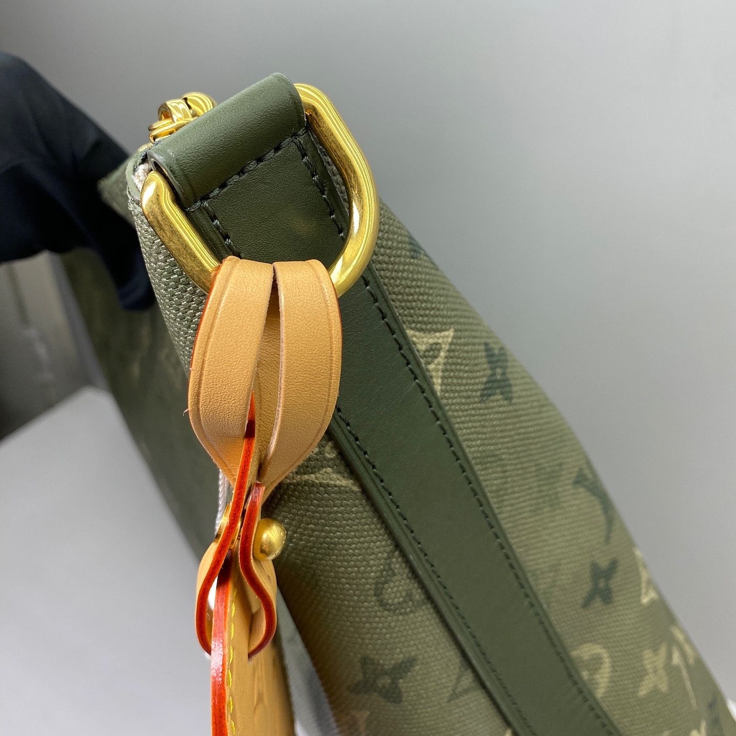 Louis Vuitton Louis Vuitton Monogram Vagabond Hobo Bag One Size Size ONE SIZE - 12 Thumbnail
