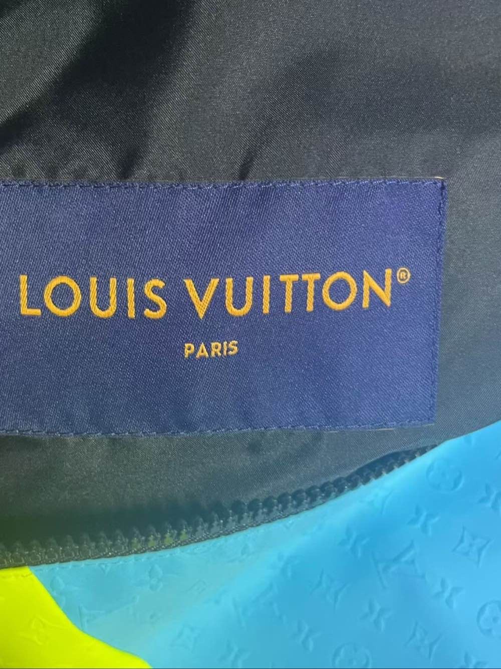 Louis Vuitton Louis Vuitton Monogram Windbreaker Size M Size US M / EU 48-50 / 2 - 3 Thumbnail