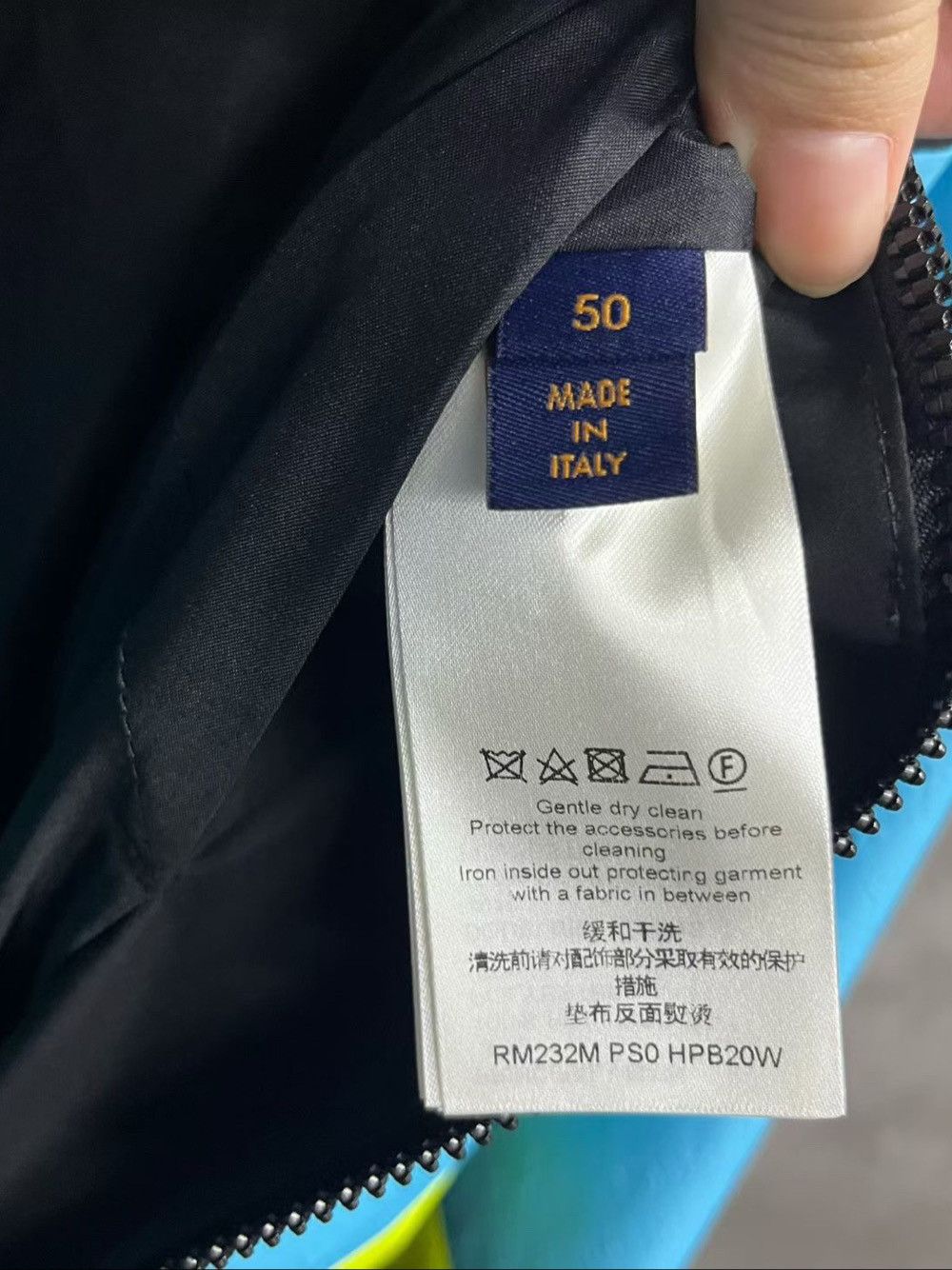 Louis Vuitton Louis Vuitton Colorblock Windbreaker Size 50 Size US M / EU 48-50 / 2 - 4 Thumbnail