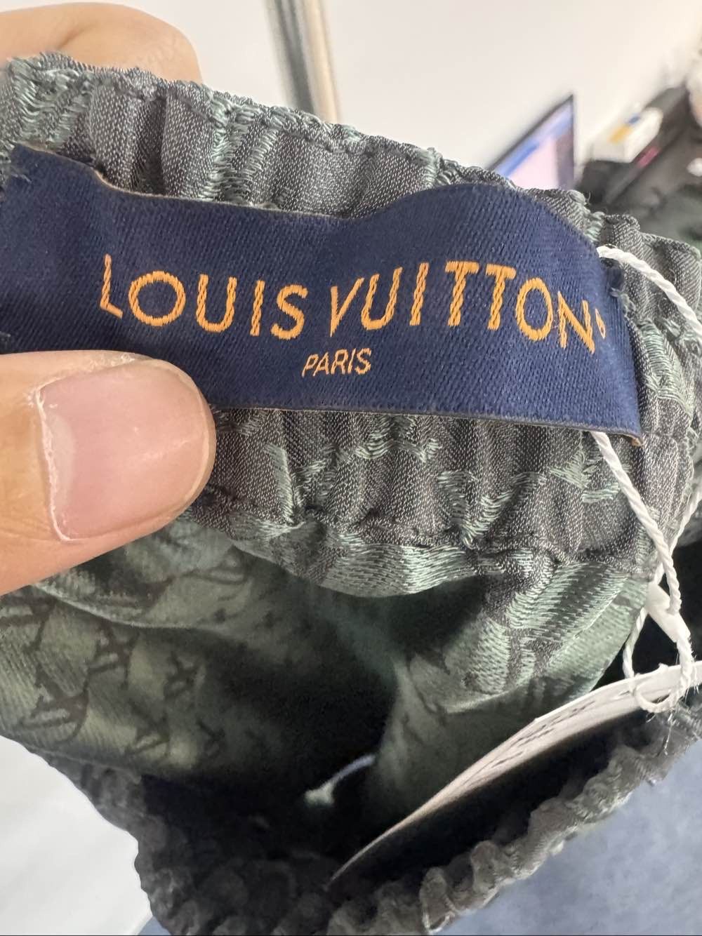 Louis Vuitton Louis Vuitton Monogram Jacquard Shorts Size 46 Size US 30 / EU 46 - 3 Thumbnail