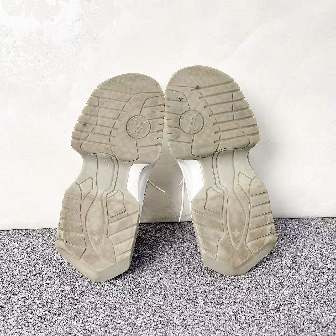 Louis Vuitton Louis Vuitton Archlight 2.0 Monogram Sneakers Size 10 Size US 10 / EU 43 - 4 Thumbnail