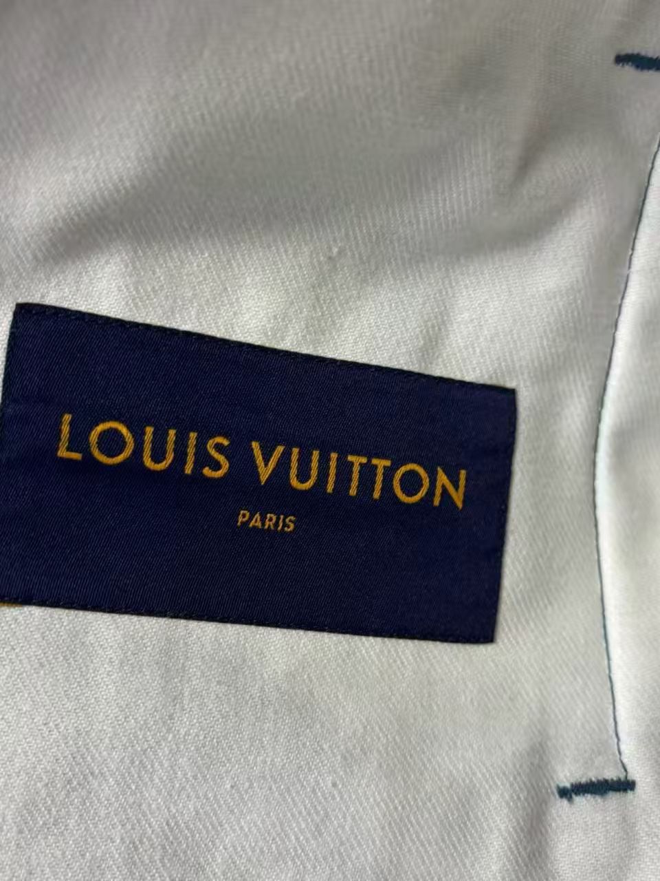 Louis Vuitton Louis Vuitton Shibori Denim Jacket Size 46 Size US S / EU 44-46 / 1 - 3 Thumbnail