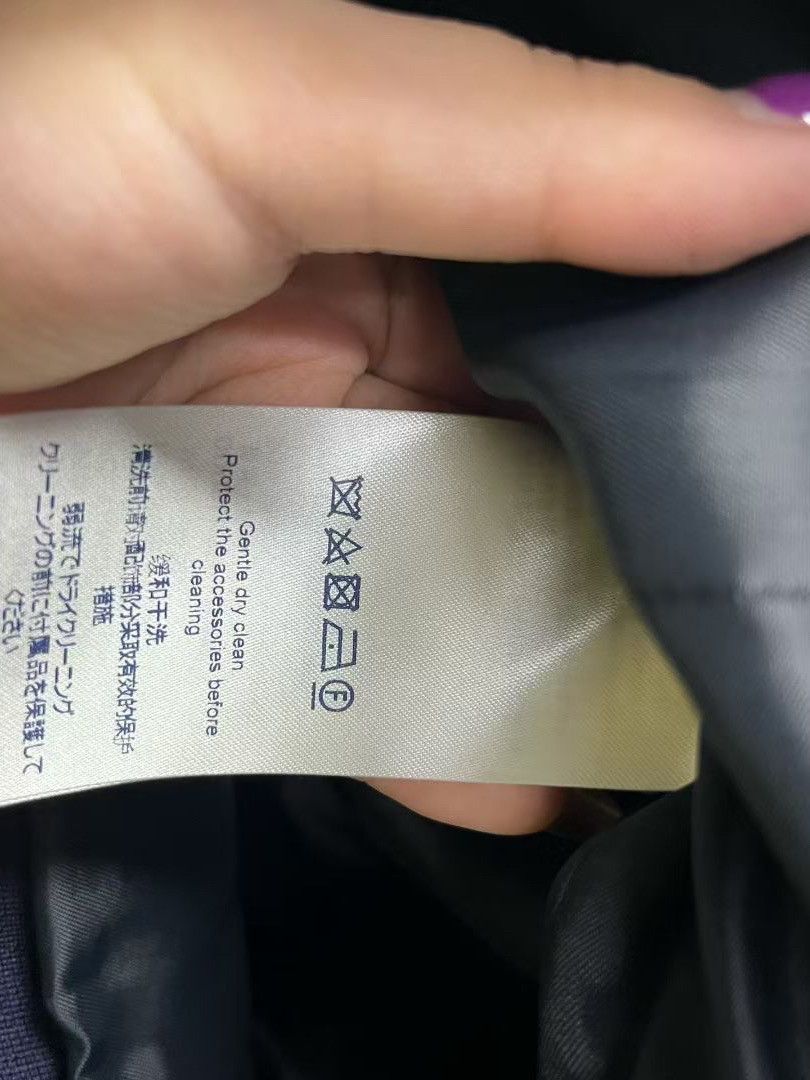 Louis Vuitton Louis Vuitton Contrast Collar Double Breasted Jacket 34 Size XS / US 0-2 / IT 36-38 - 4 Thumbnail