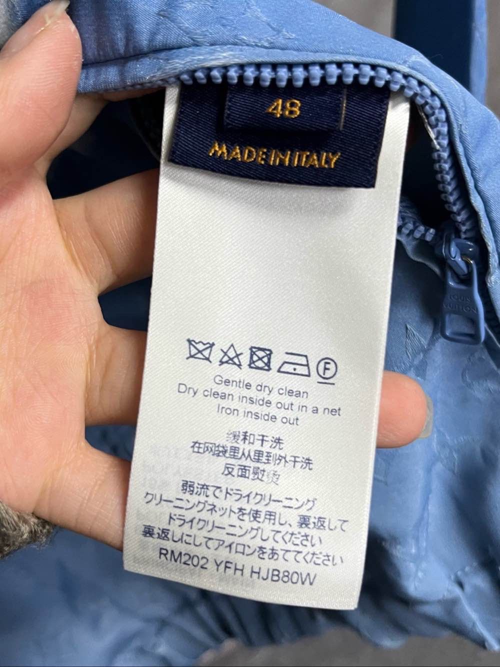 Louis Vuitton Louis Vuitton Cloud Monogram Light Jacket Size M Size US M / EU 48-50 / 2 - 4 Thumbnail