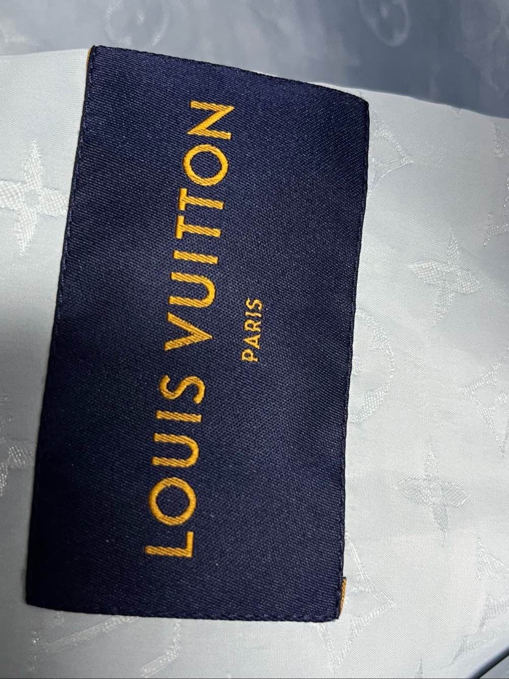Louis Vuitton Louis Vuitton Cloud Monogram Light Jacket Size M Size US M / EU 48-50 / 2 - 3 Thumbnail