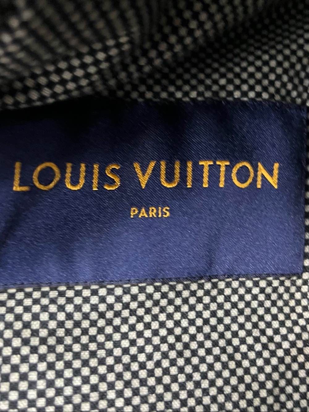 Louis Vuitton Louis Vuitton Embroidered Logo Parka Size S Size US S / EU 44-46 / 1 - 3 Thumbnail