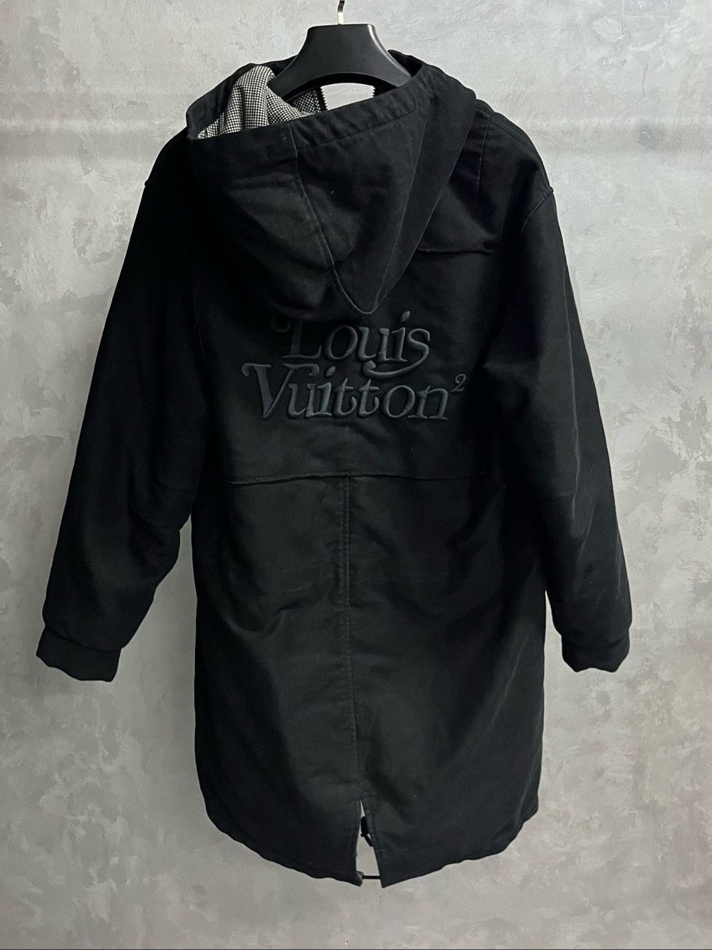 Louis Vuitton Louis Vuitton Embroidered Logo Parka Size S Size US S / EU 44-46 / 1 - 2 Thumbnail