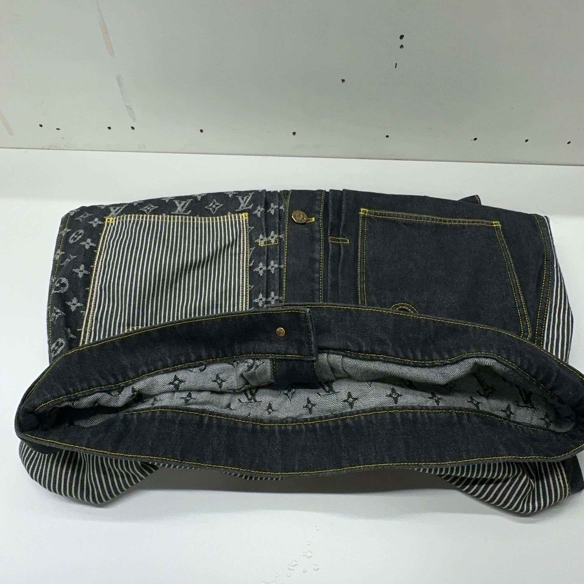 Louis Vuitton Louis Vuitton Monogram Patchwork Denim Jacket Size 50 Size US M / EU 48-50 / 2 - 10 Thumbnail