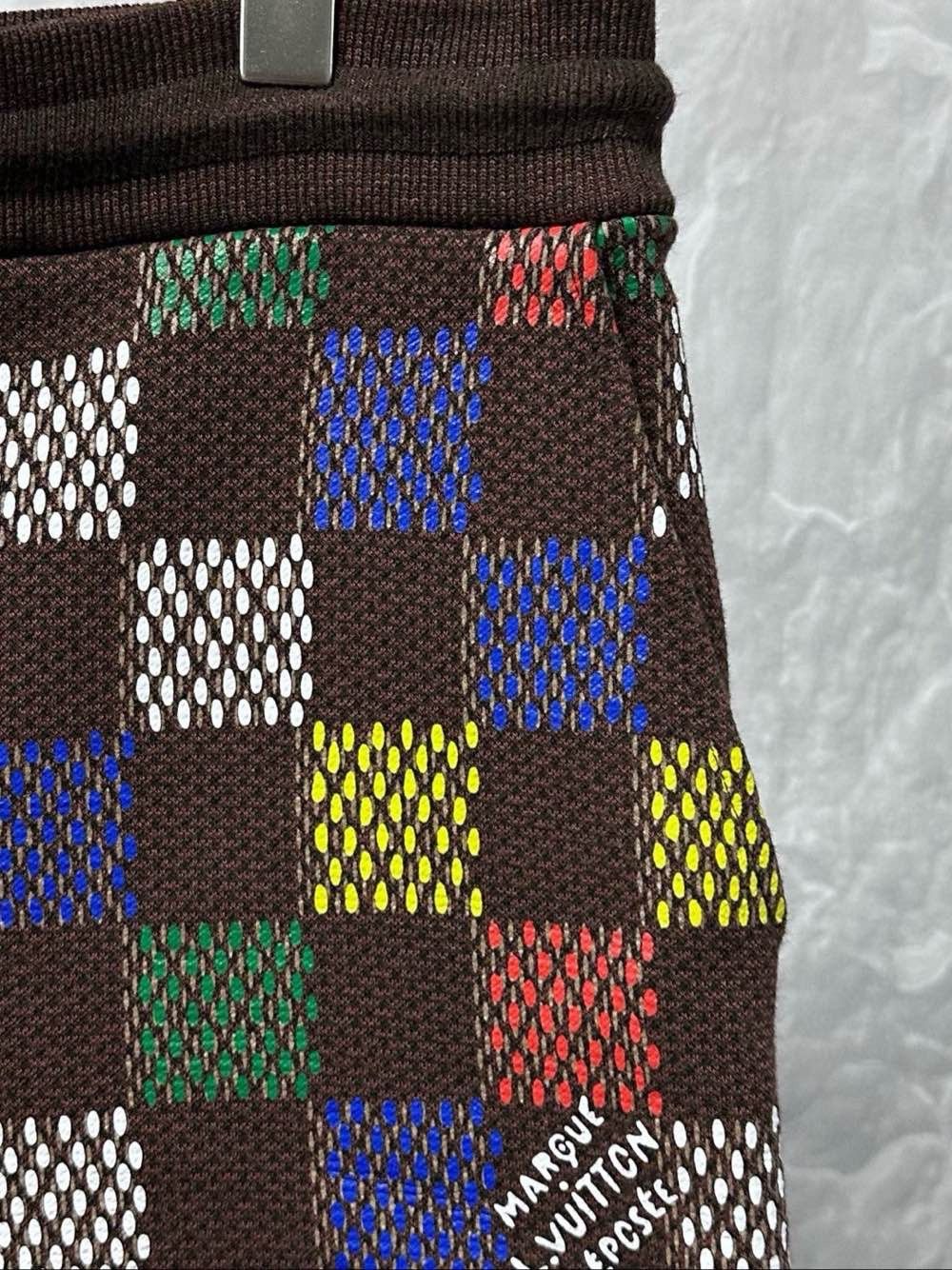Louis Vuitton Louis Vuitton Damier Knitted Shorts Size XL Size US 36 / EU 52 - 6 Thumbnail