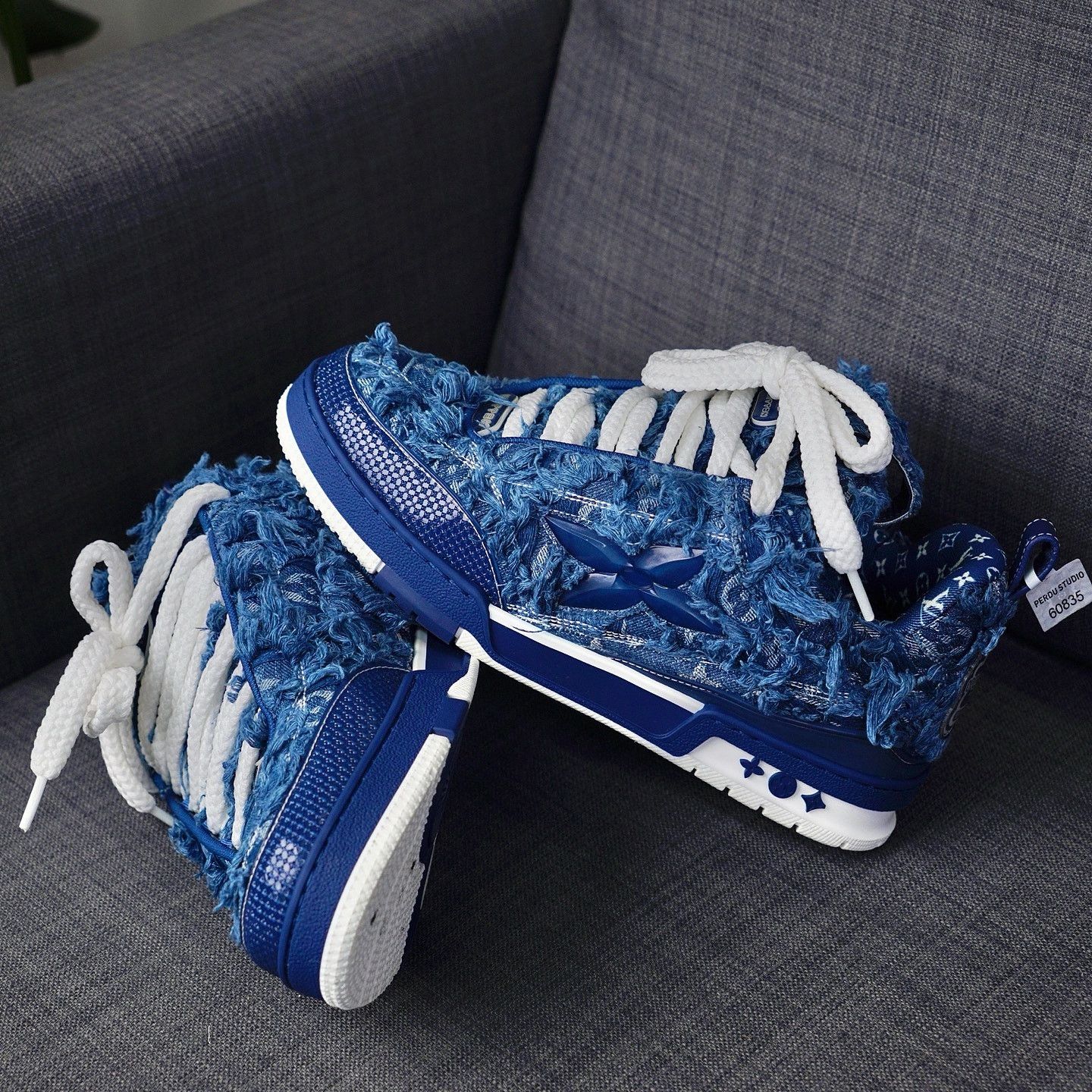 Louis Vuitton Louis Vuitton Blue Denim Skate Sneakers US 9 Size US 9 / EU 42 - 8 Thumbnail