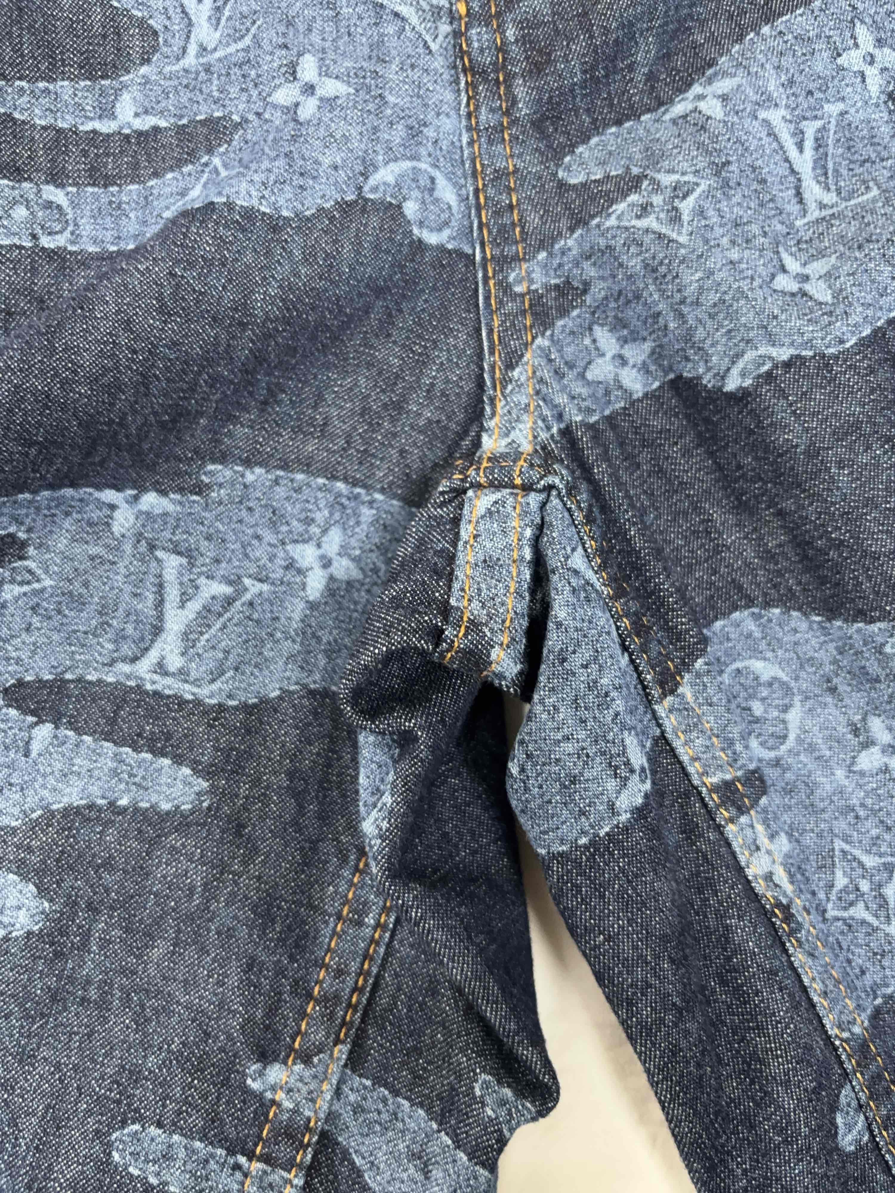 Louis Vuitton Louis Vuitton x Nigo Monogram Denim Shorts Size 29 Size US 29 - 7 Thumbnail