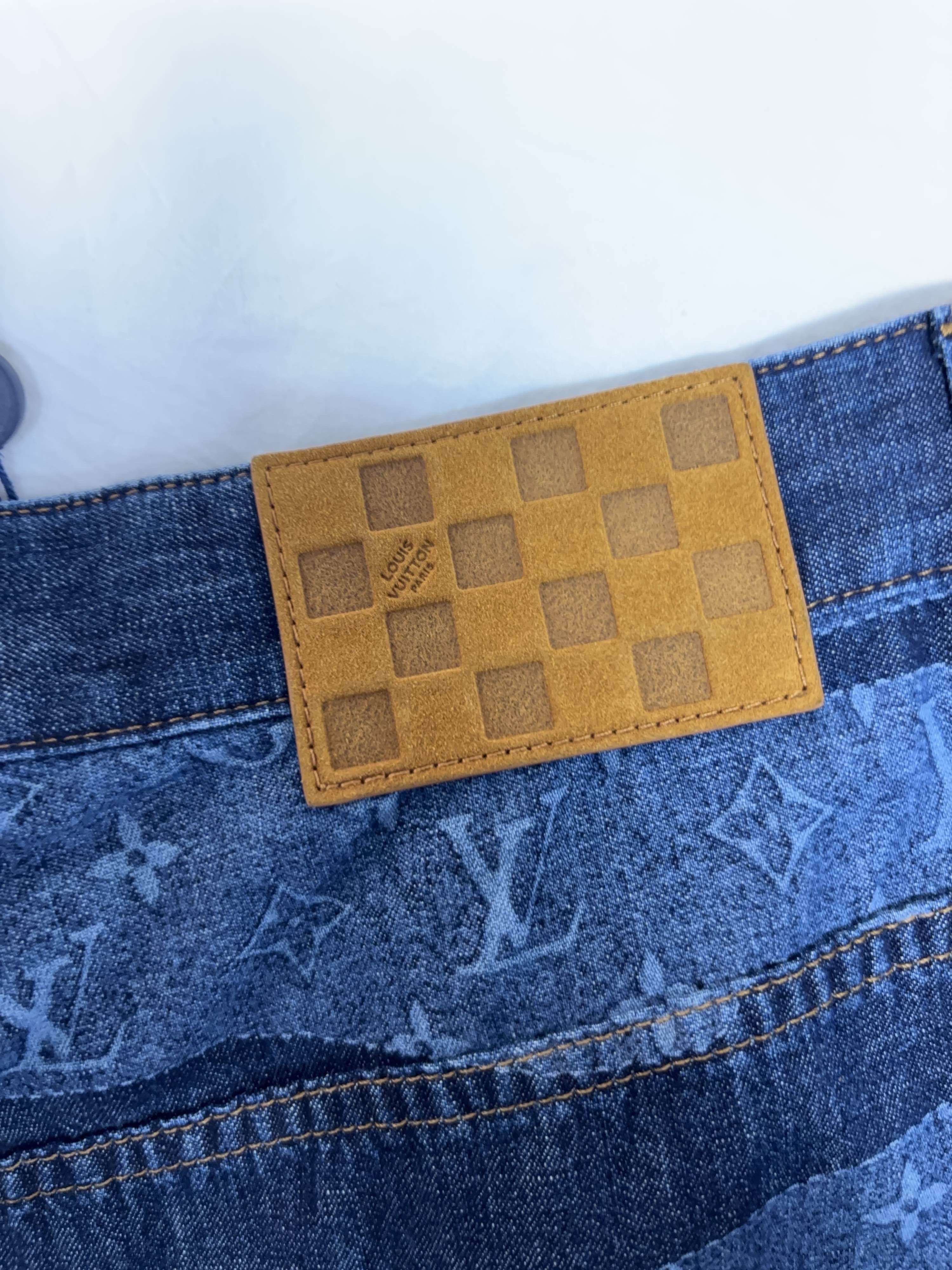 Louis Vuitton Louis Vuitton x Nigo Monogram Denim Shorts Size 29 Size US 29 - 9 Thumbnail