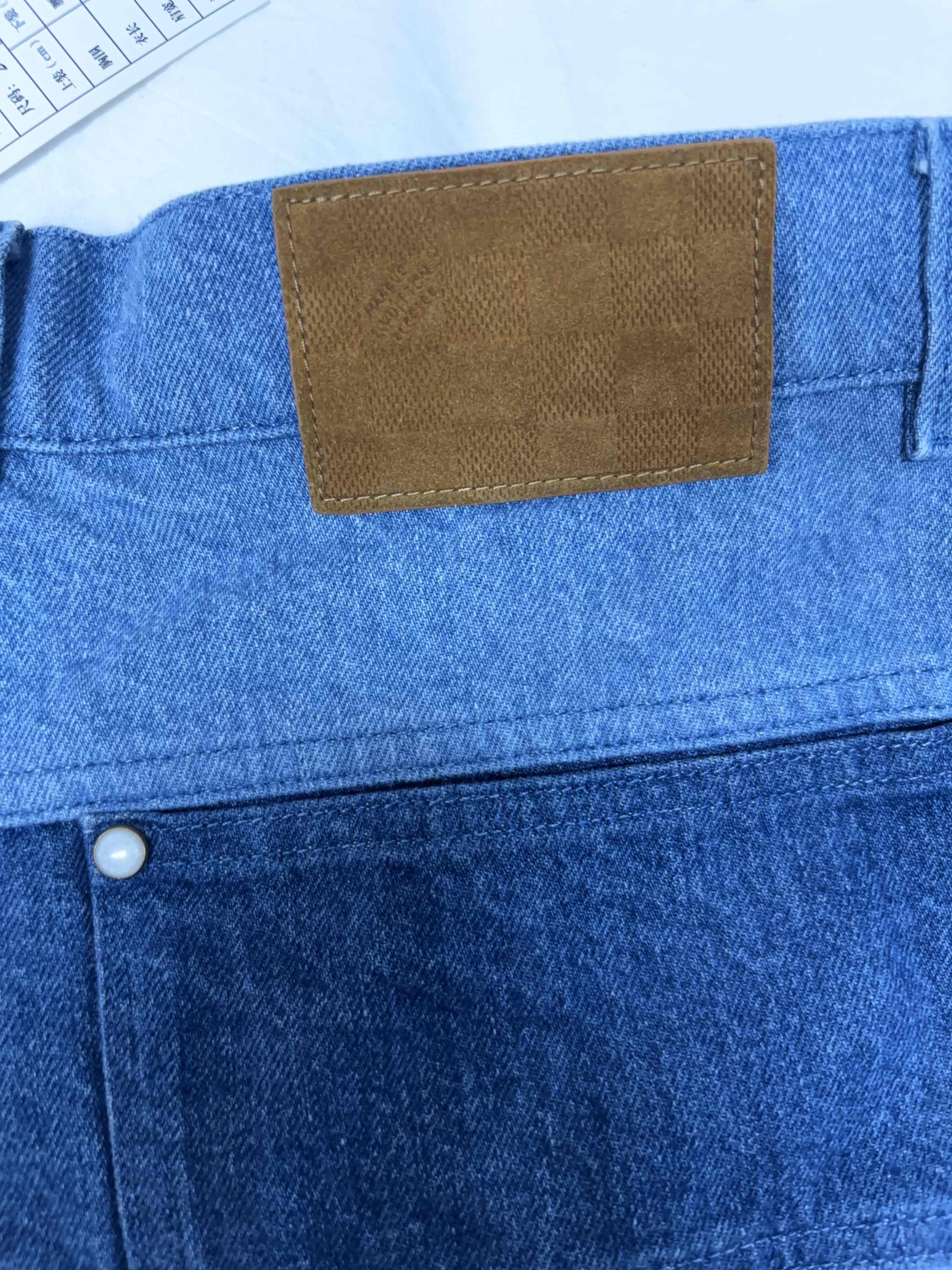 Louis Vuitton Louis Vuitton Monogram Panel Shorts Size 29 Size US 29 - 6 Thumbnail