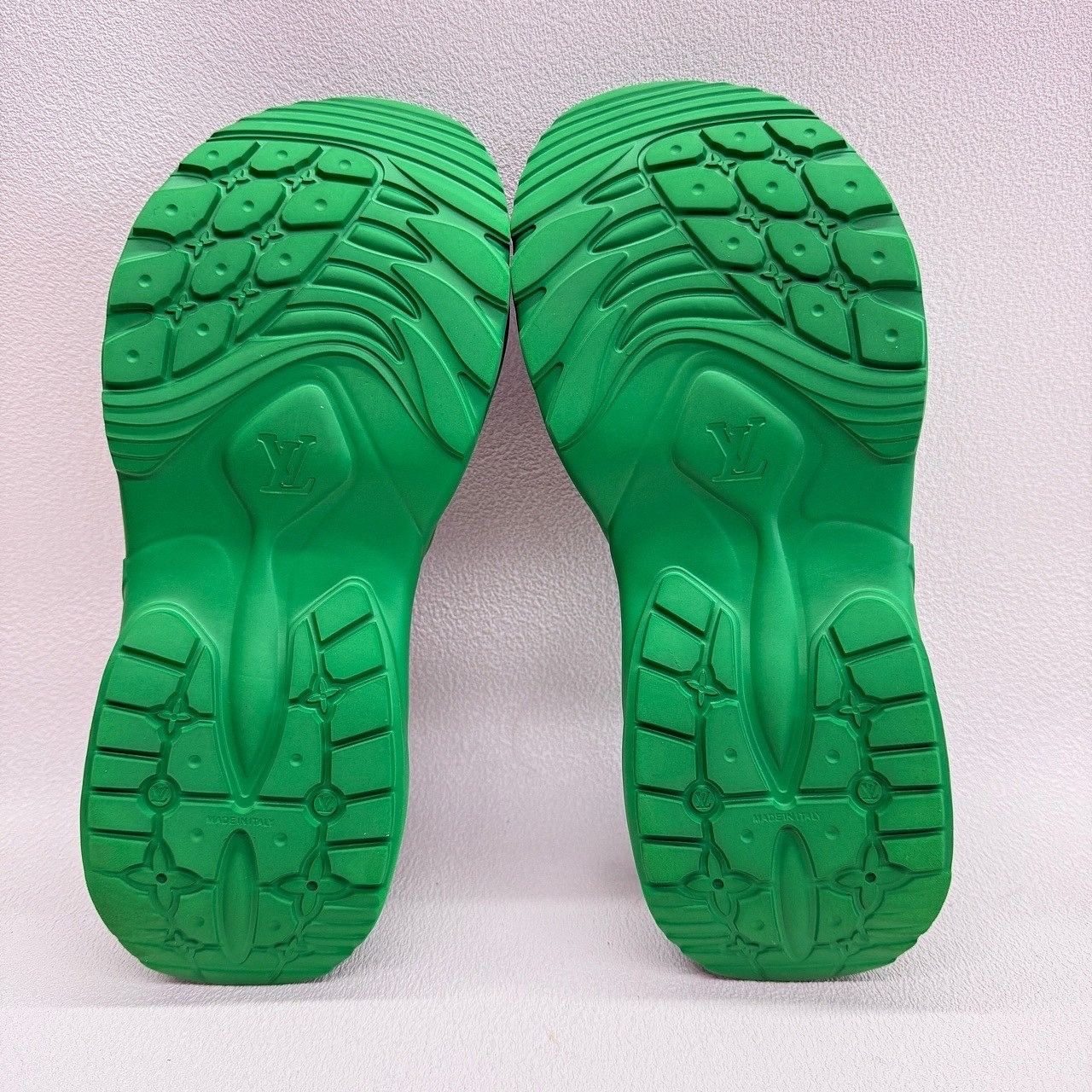 Louis Vuitton Louis Vuitton Embossed Monogram Platform Sandals Size 38 Size US 8 / IT 38 - 4 Thumbnail