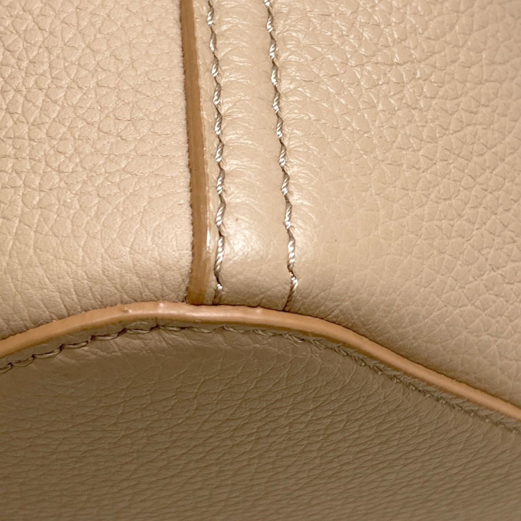 Loewe Loewe Pebble Bucket Mini 2-Way Handbag, Calfskin, Women's Size ONE SIZE - 14 Thumbnail