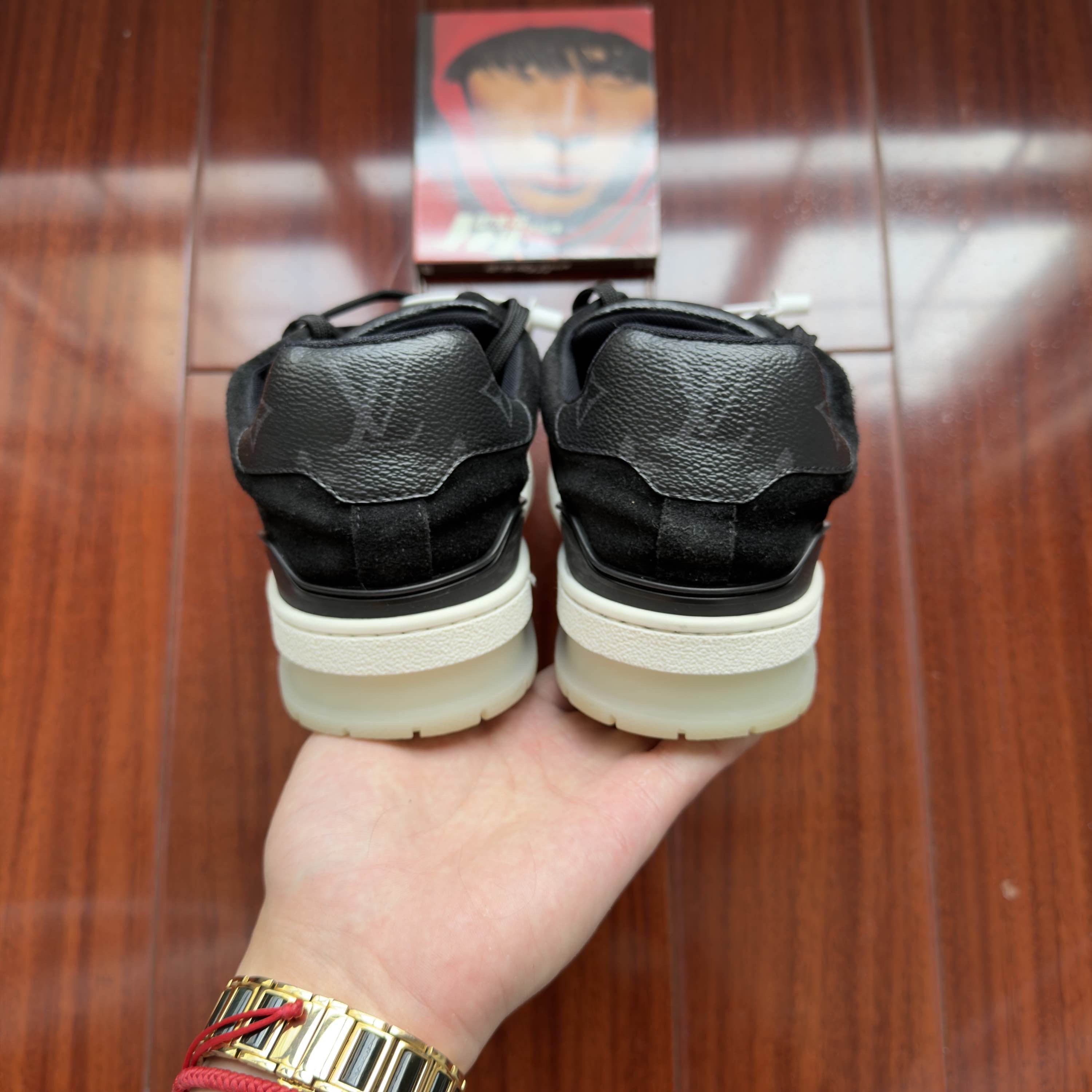 Louis Vuitton Louis Vuitton Monogram LV Trainer Sneakers Size 7 Size US 7 / EU 40 - 3 Thumbnail