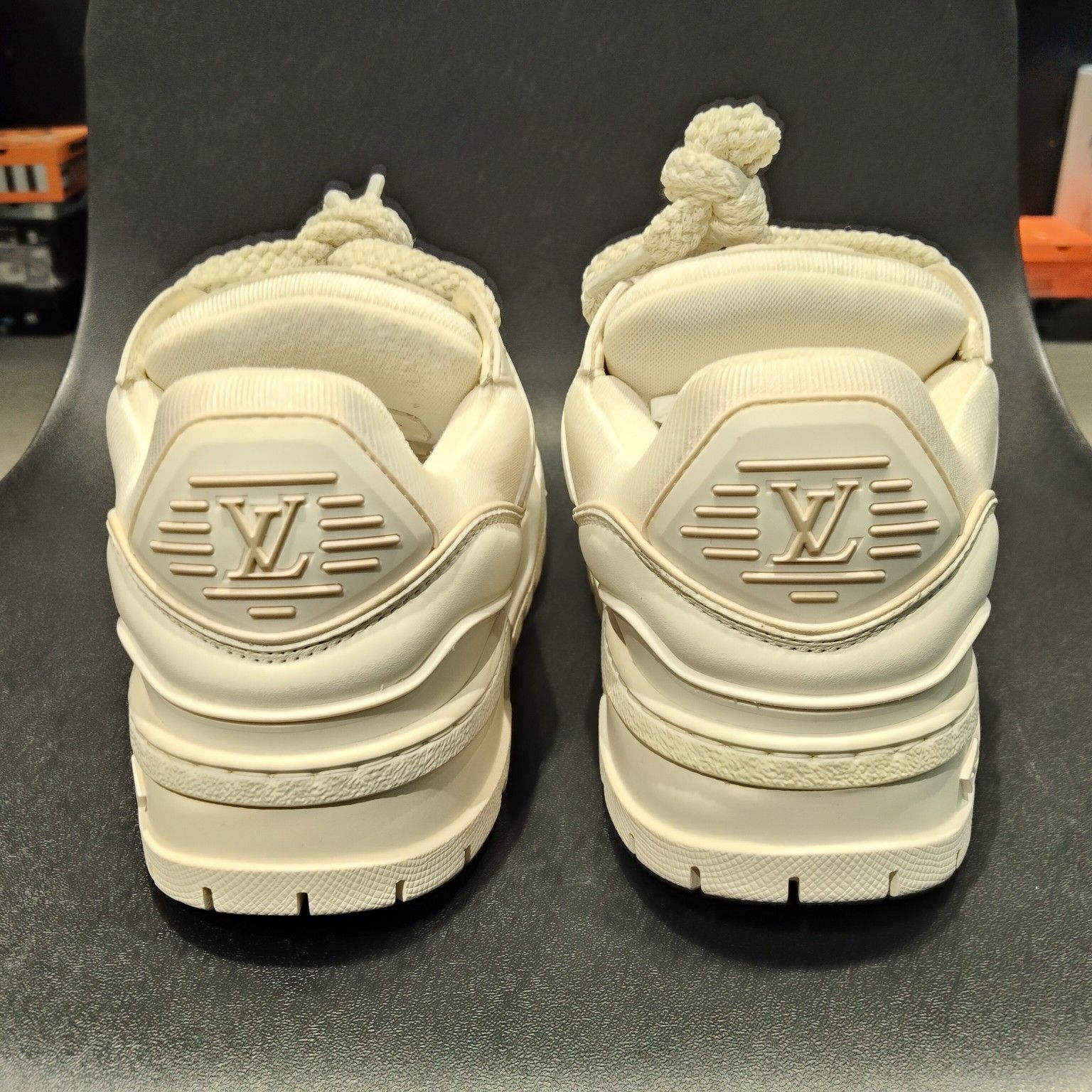 Louis Vuitton Louis Vuitton Trainer Maxi Sneakers Size 7.5 Size US 7.5 / EU 40-41 - 3 Thumbnail