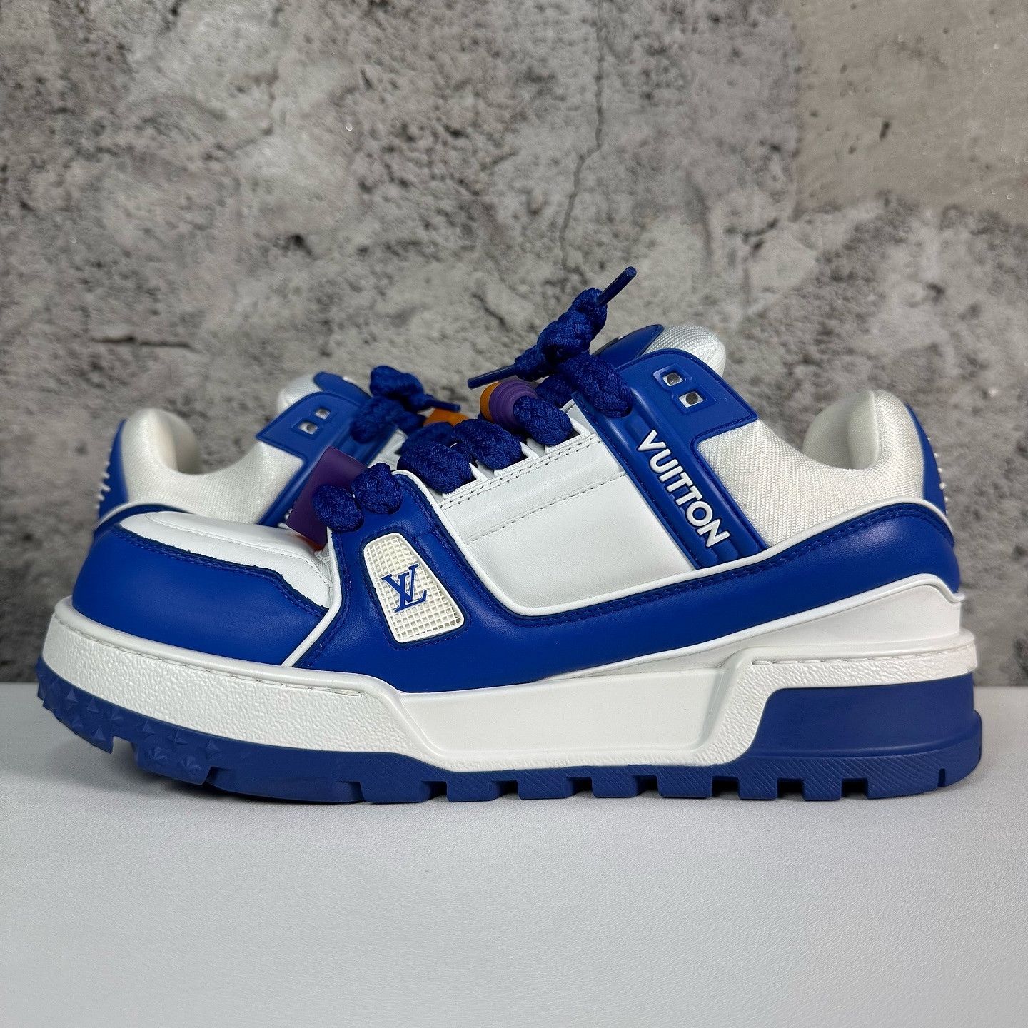 Louis Vuitton Louis Vuitton Trainer Maxi Sneakers Size 9 Size US 9 / EU 42 - 9 Thumbnail