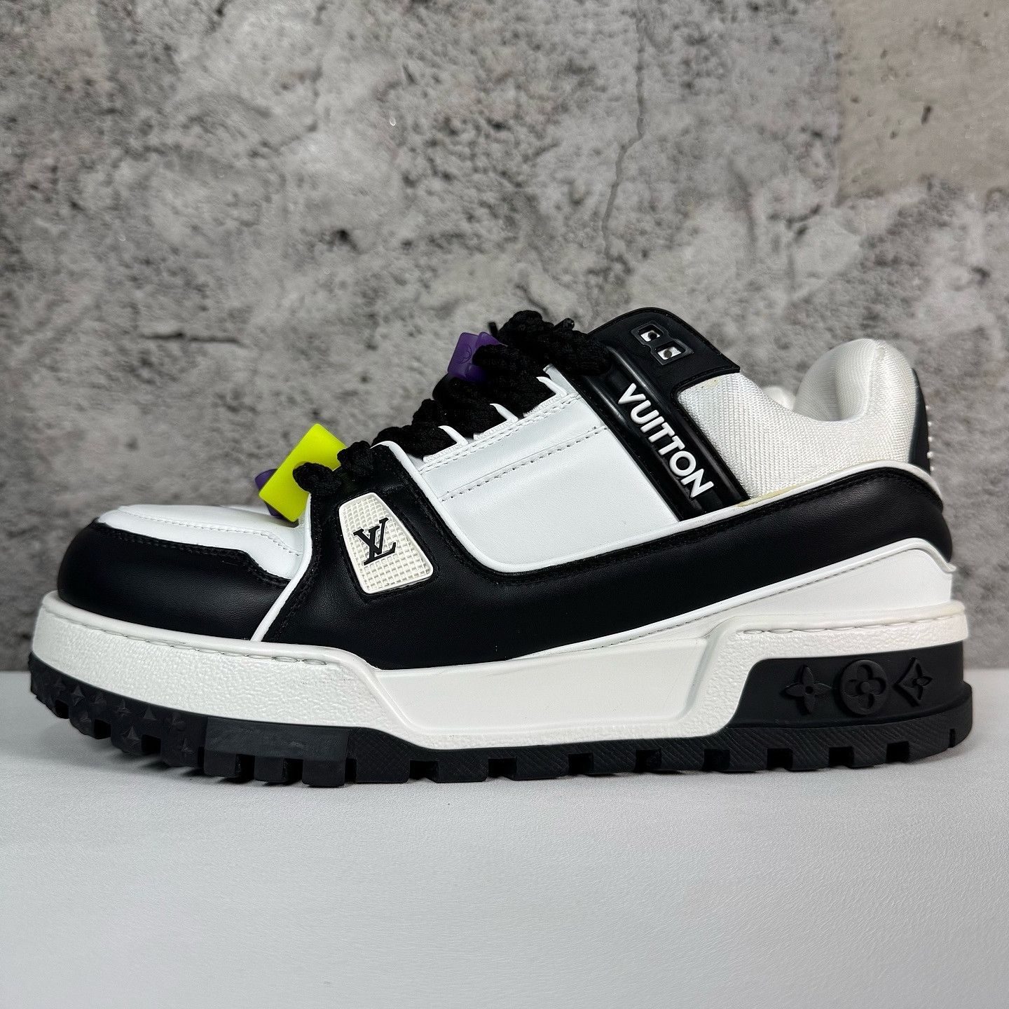 Louis Vuitton Louis Vuitton Trainer Maxi Sneakers Size 9 Size US 9 / EU 42 - 7 Thumbnail