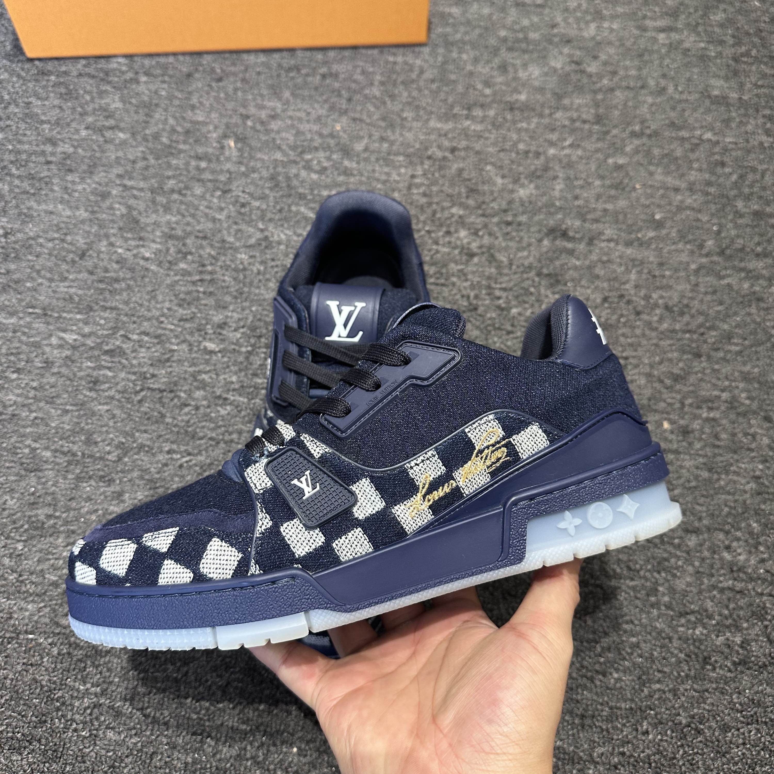 Louis Vuitton Louis Vuitton Damier Denim Trainer Sneakers US 6 Size US 6 / EU 39 - 11 Thumbnail