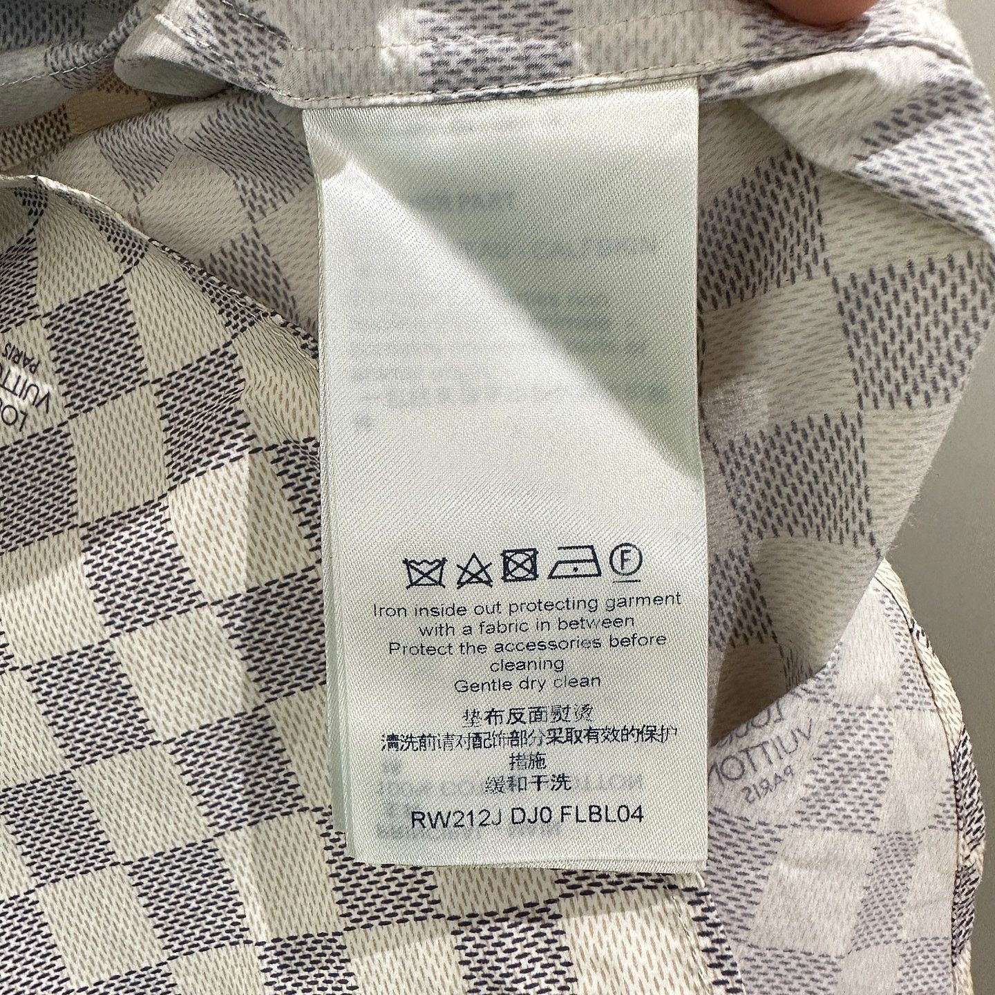 Louis Vuitton Louis Vuitton Damier Check Button Up Size 34 Size XS / US 0-2 / IT 36-38 - 4 Thumbnail