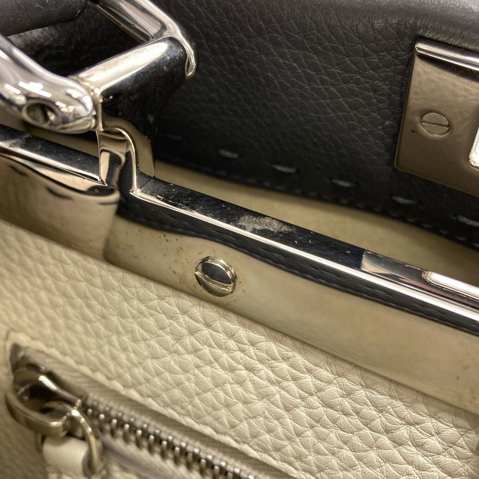 Fendi Fendi Peekaboo Medium Selleria 2-Way Handbag, Calfskin, Women's Size ONE SIZE - 19 Thumbnail