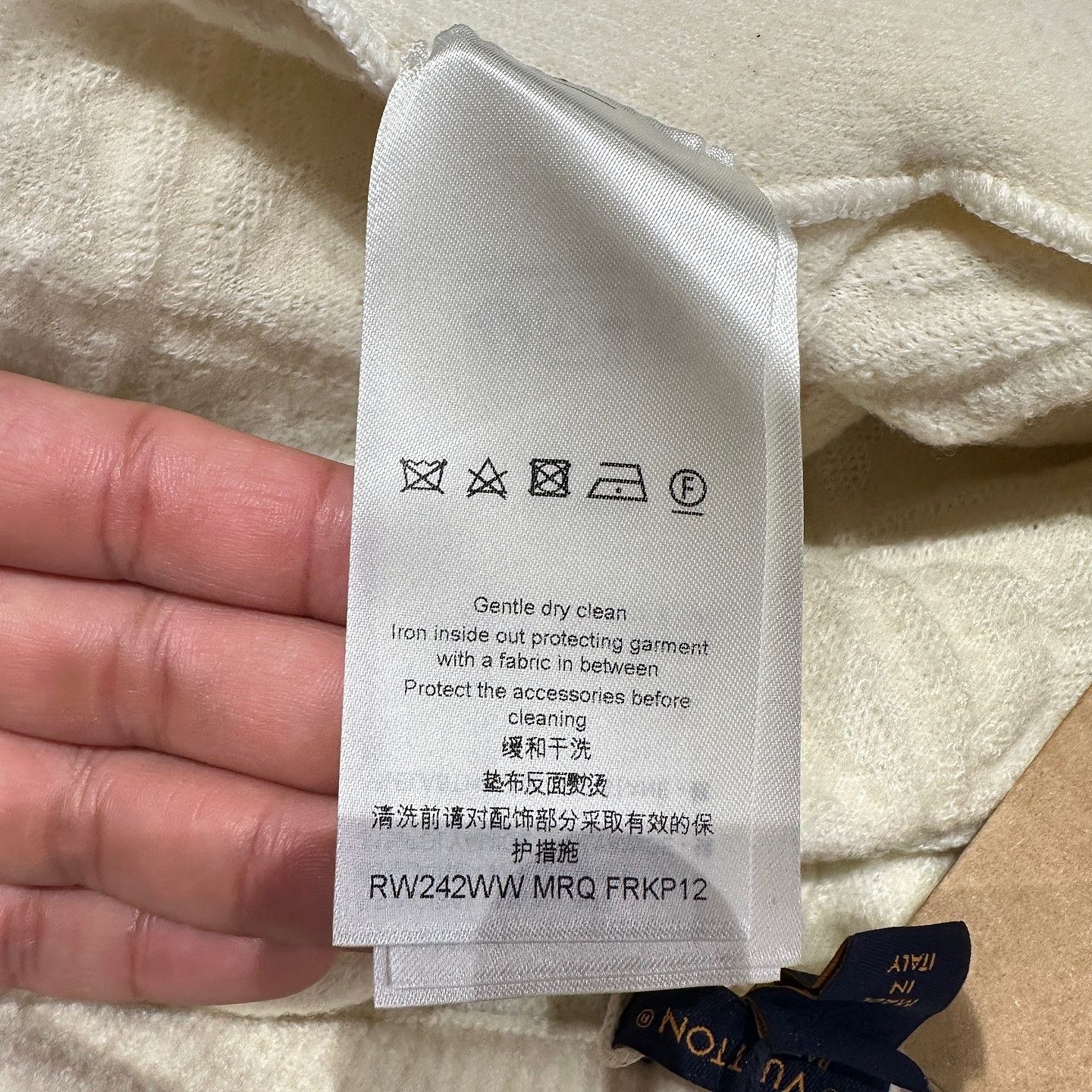 Louis Vuitton Louis Vuitton Diamond Monogram Knit Shorts Size XL Size 34" / US 12 / IT 48 - 4 Thumbnail