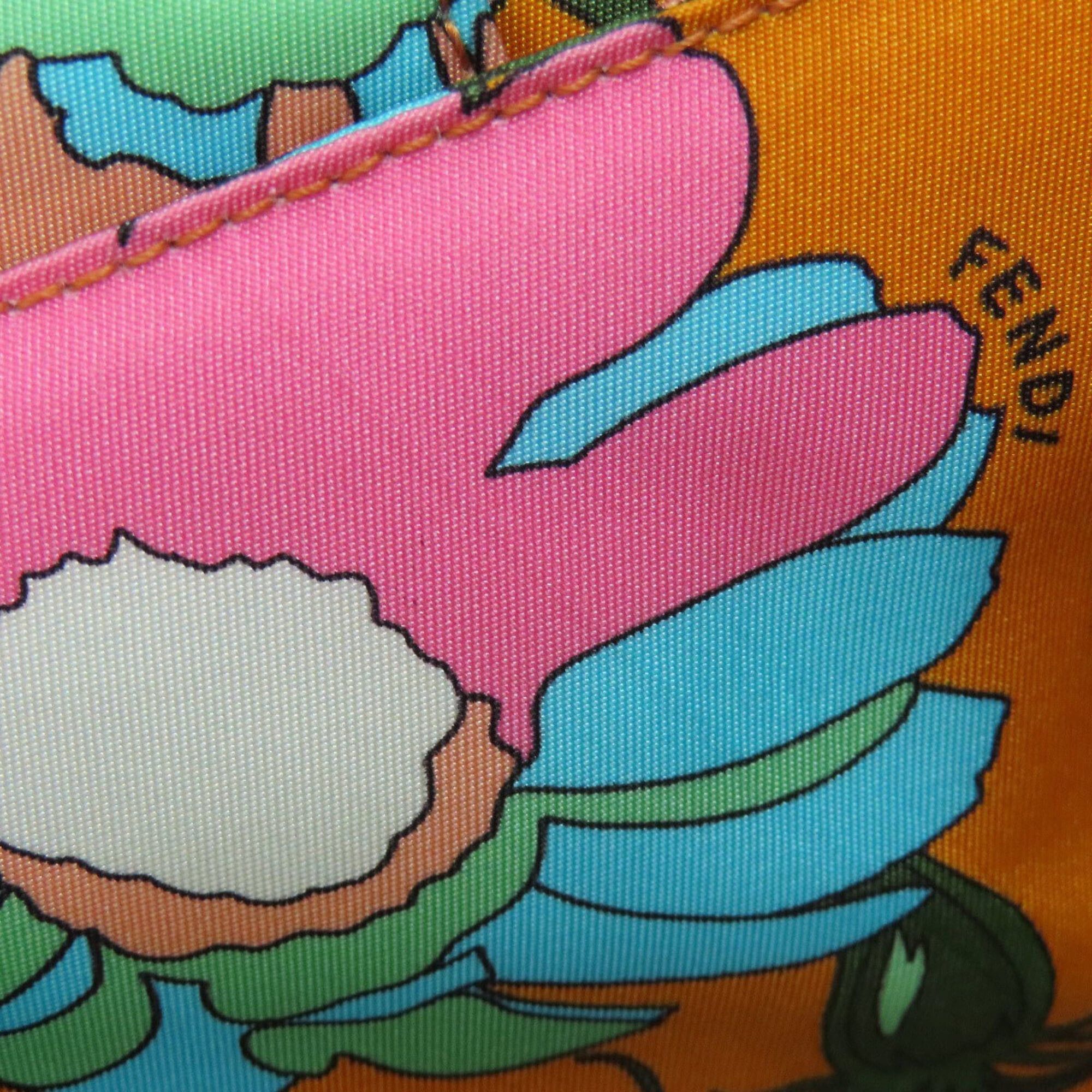 Fendi Fendi Mamma Bucket 2-Way Hip Bag/Waist Bag, Nylon, Women's Size ONE SIZE - 15 Thumbnail