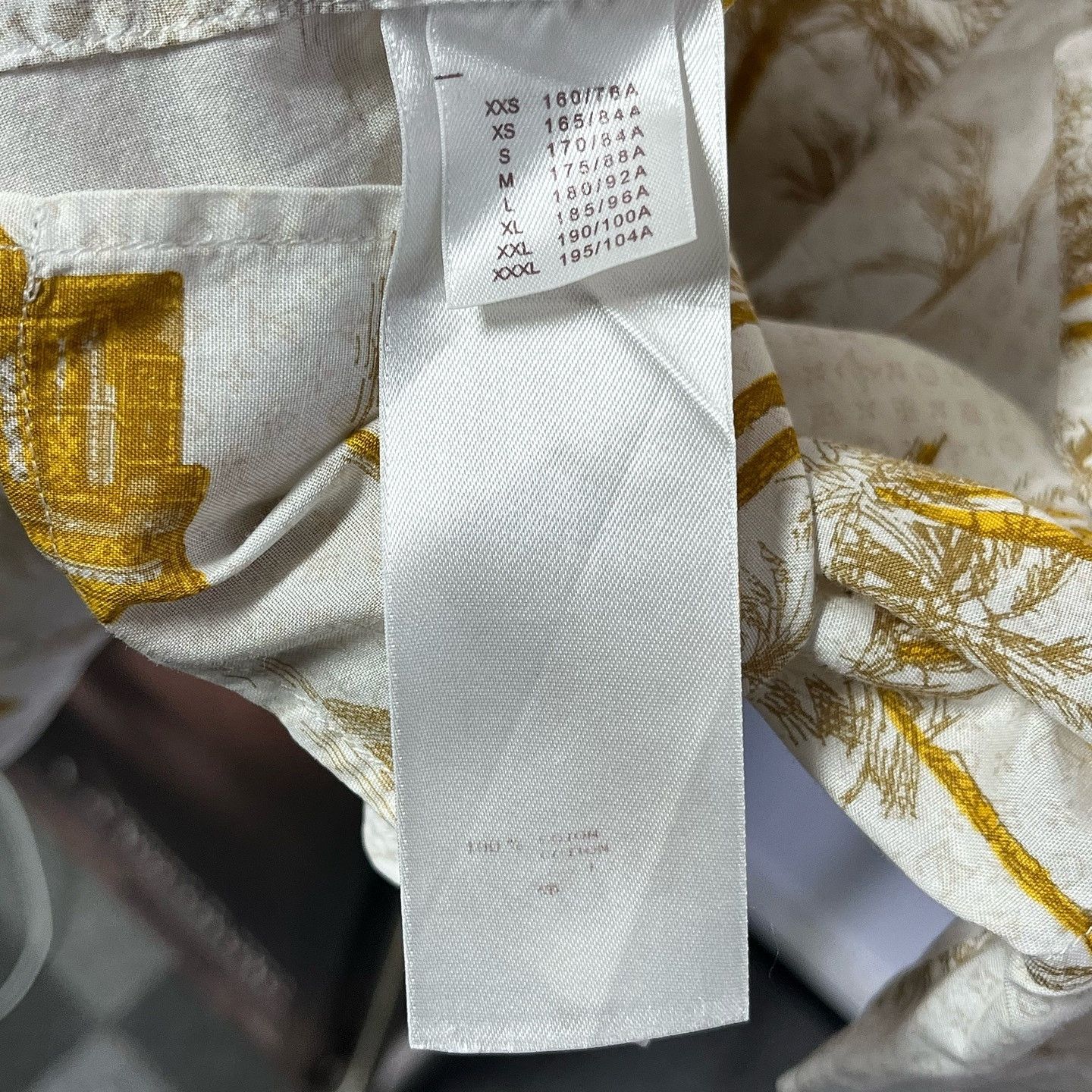 Louis Vuitton Louis Vuitton Monogram Print Short Sleeve Shirt XS Size US XS / EU 42 / 0 - 4 Thumbnail