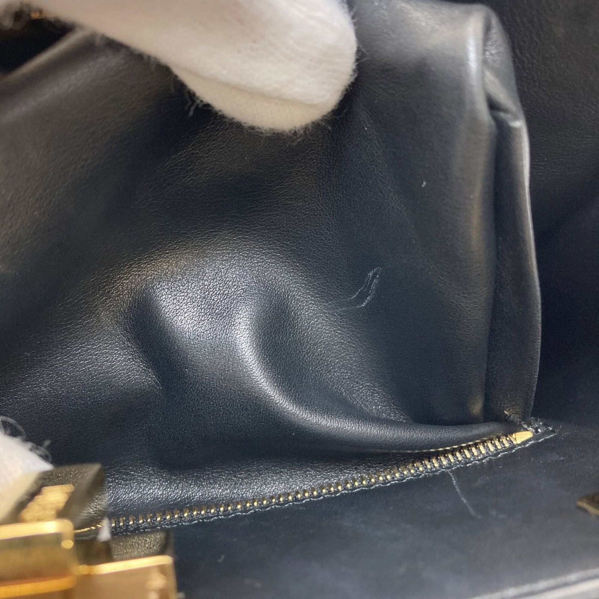 Fendi Fendi Peekaboo Essentially 2-Way Handbag, Calfskin, Women's Size ONE SIZE - 13 Thumbnail