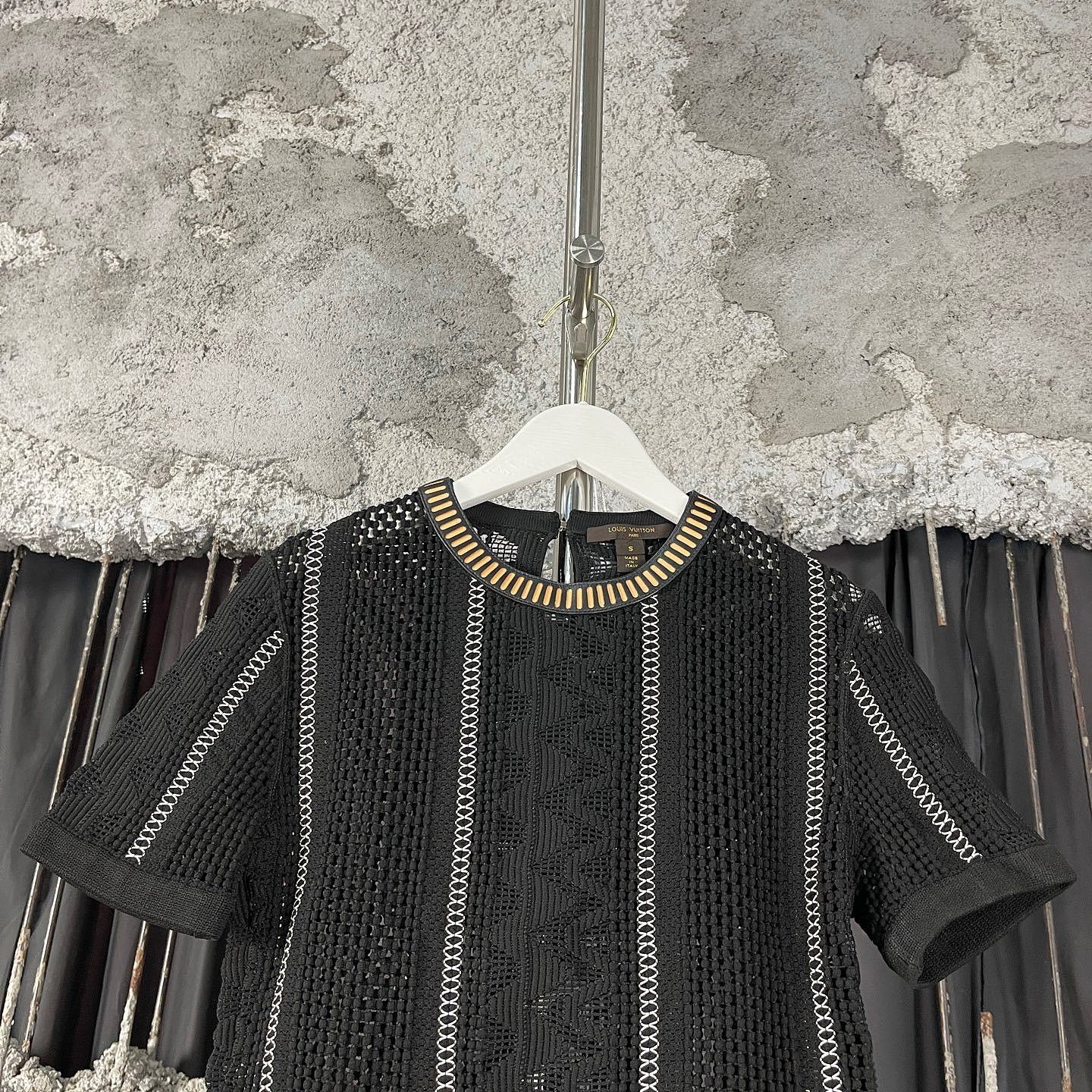 Louis Vuitton Louis Vuitton Open Knit Top Size S Size S / US 4 / IT 40 - 5 Thumbnail