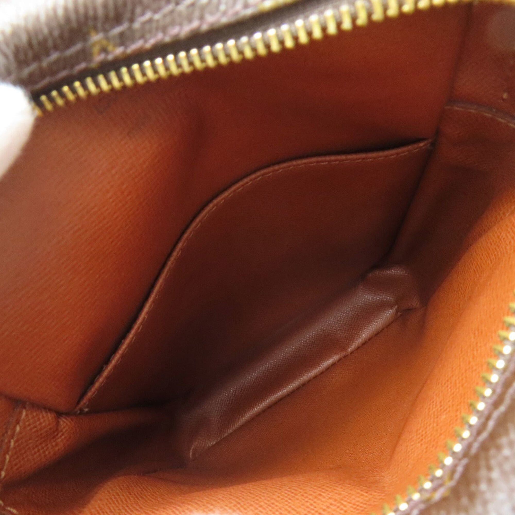 Louis Vuitton Louis Vuitton M45236 Amazon Shoulder Bag, Monogram Canvas, Women's Size ONE SIZE - 5 Thumbnail