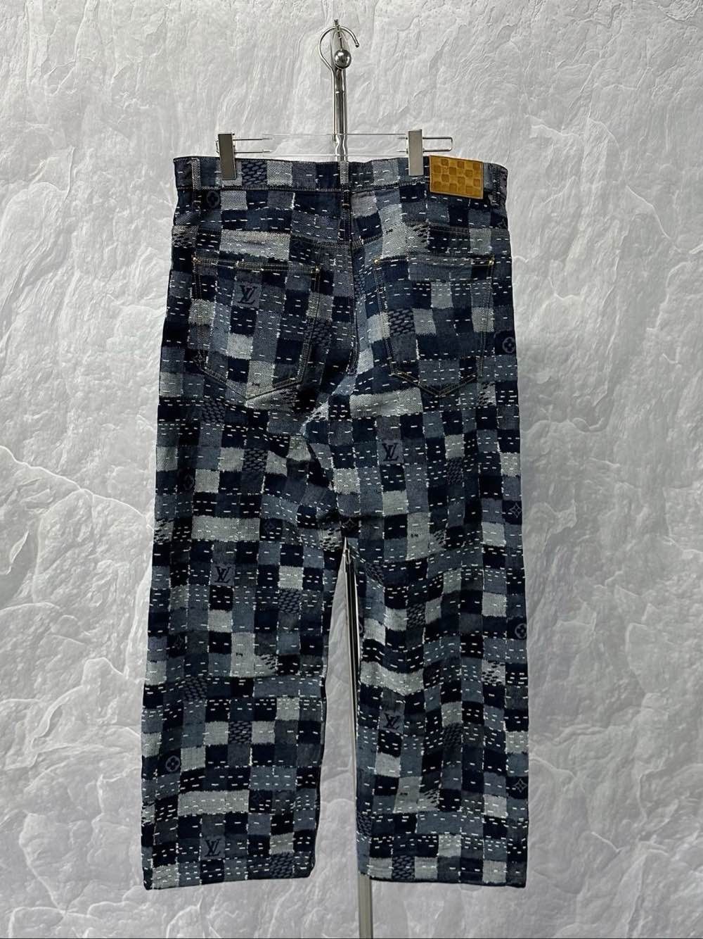 Louis Vuitton Louis Vuitton Patchwork Denim Jeans Size 36 Size US 36 / EU 52 - 2 Thumbnail