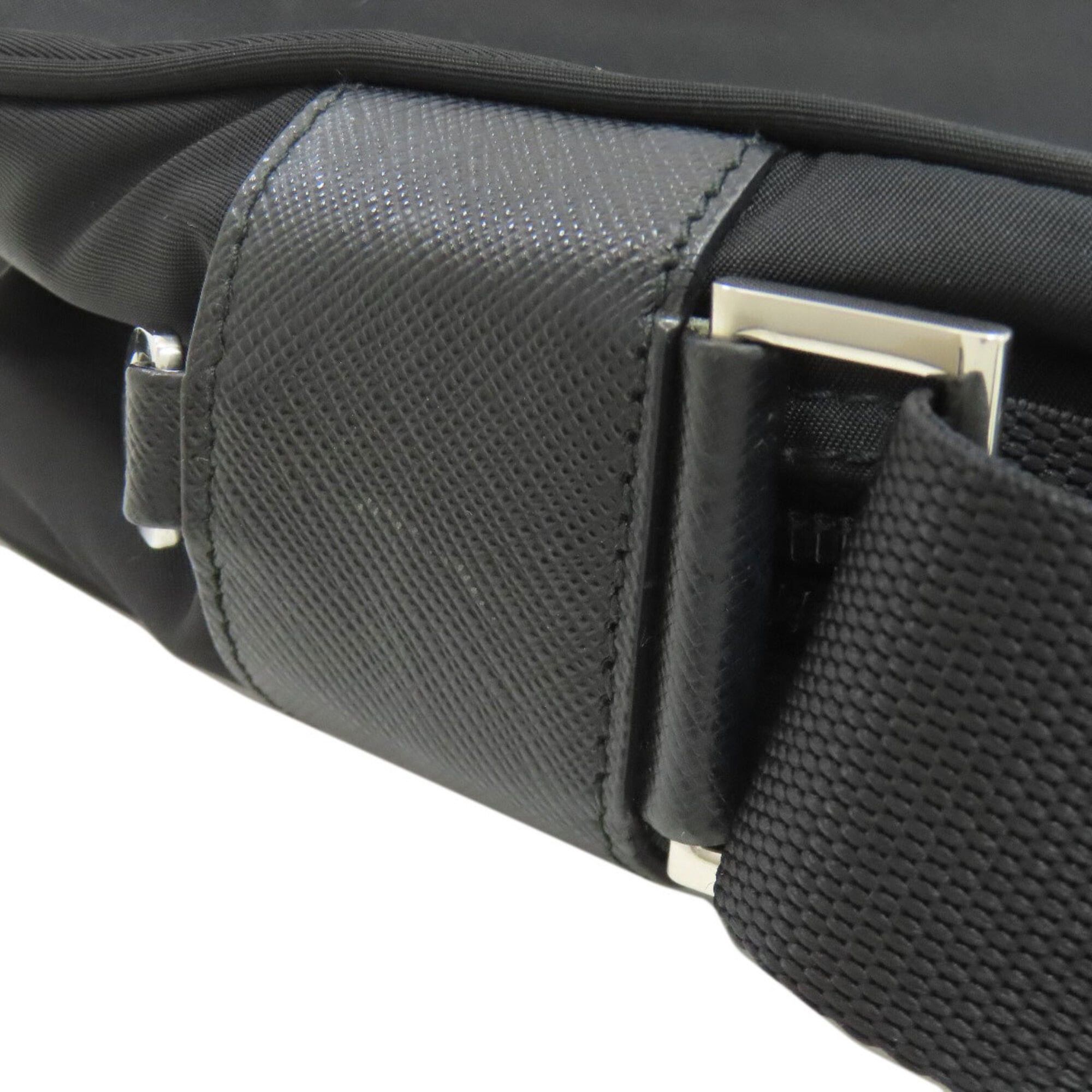 Prada Prada logo hardware shoulder bag, nylon, women's. Size ONE SIZE - 20 Thumbnail