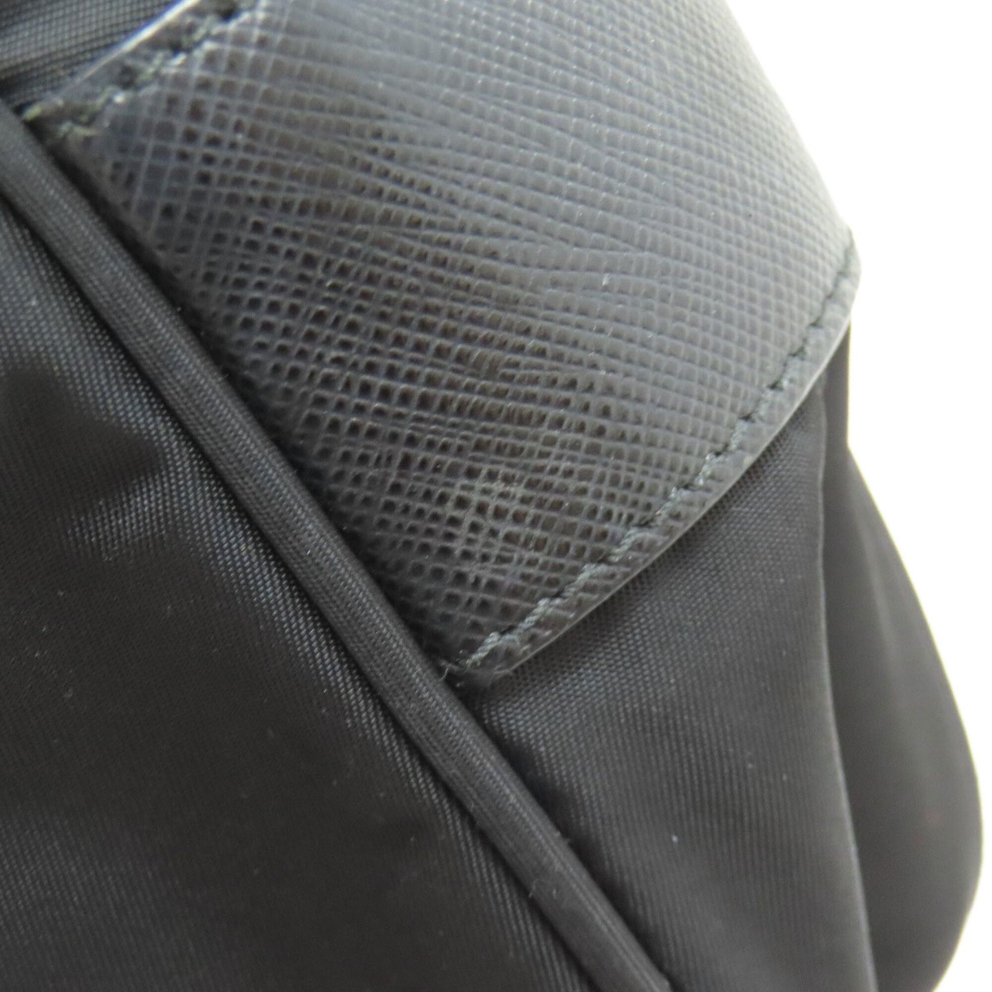 Prada Prada logo hardware shoulder bag, nylon, women's. Size ONE SIZE - 18 Thumbnail