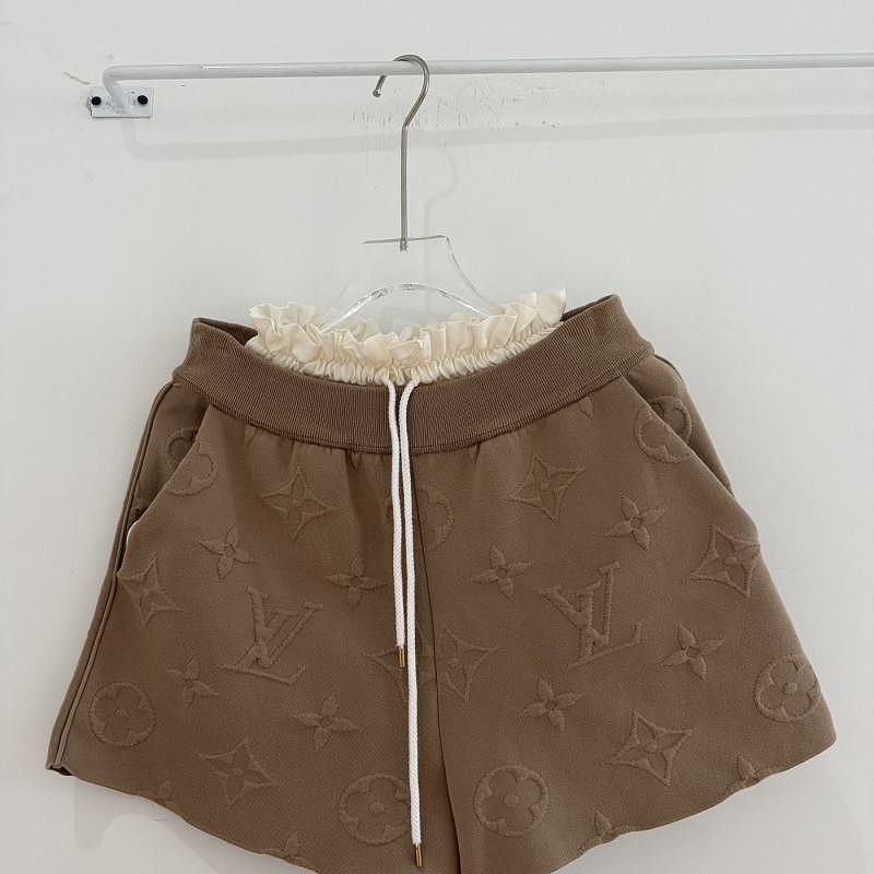 Louis Vuitton Louis Vuitton Monogram Shorts Size S Size 26" / US 2 / IT 38 - 6 Thumbnail