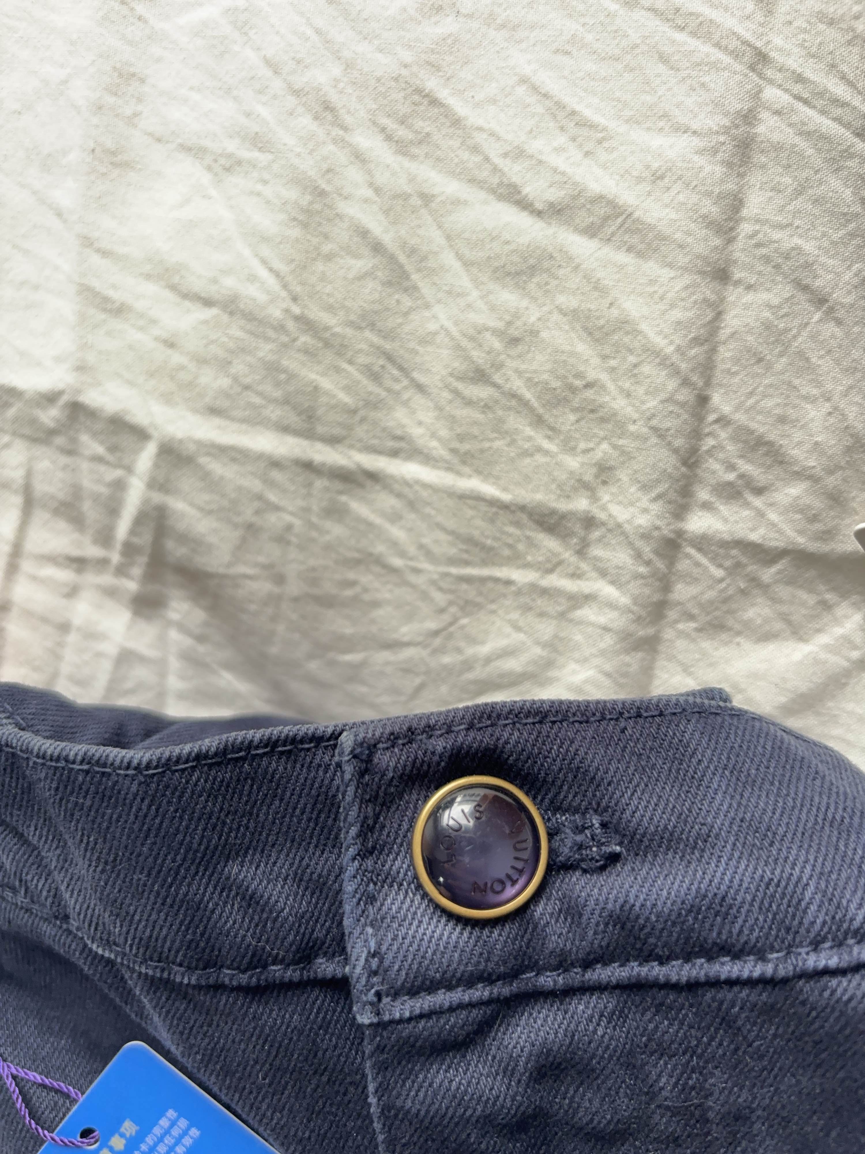 Louis Vuitton Louis Vuitton Monogram Cargo Denim Jeans Size 30 Size US 30 / EU 46 - 6 Thumbnail